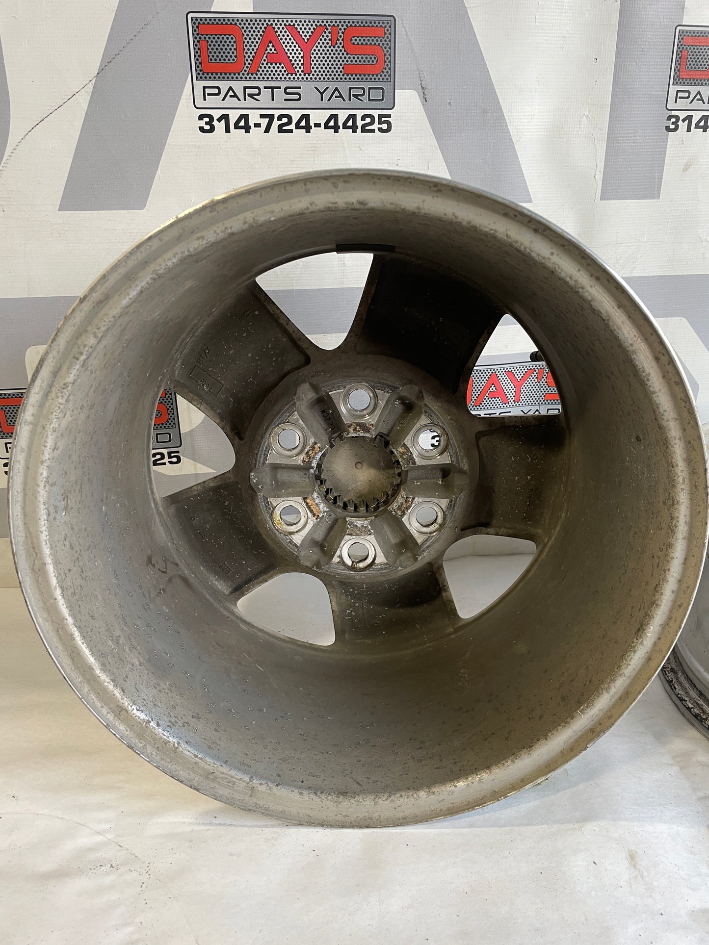 2014 GMC Sierra C1500 17" Factory Wheel OEM - Day's Parts Yard