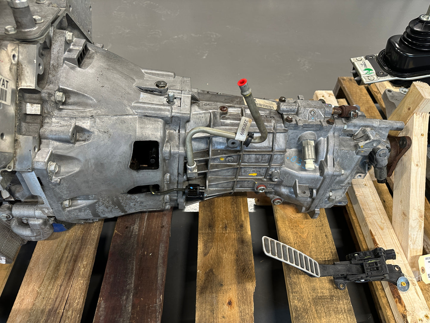 LSA 6.2L Engine TR6060 Manual Transmission Drivetrain Pullout Supercharged 580hp - Day's Parts Yard