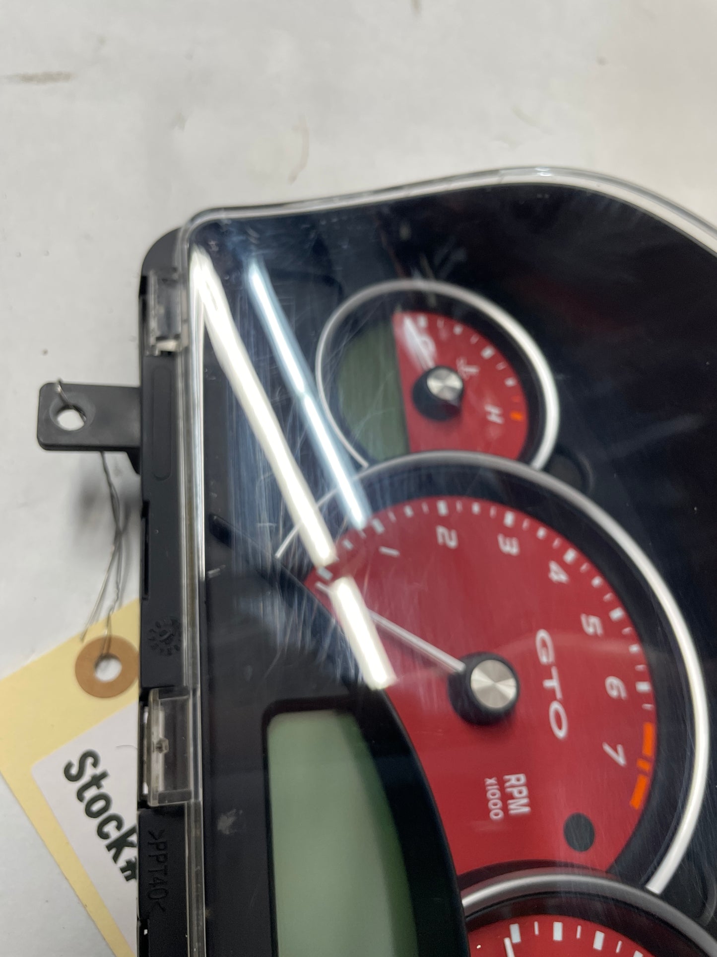2006 Pontiac GTO Red Gauge Cluster Speedometer OEM - Day's Parts Yard