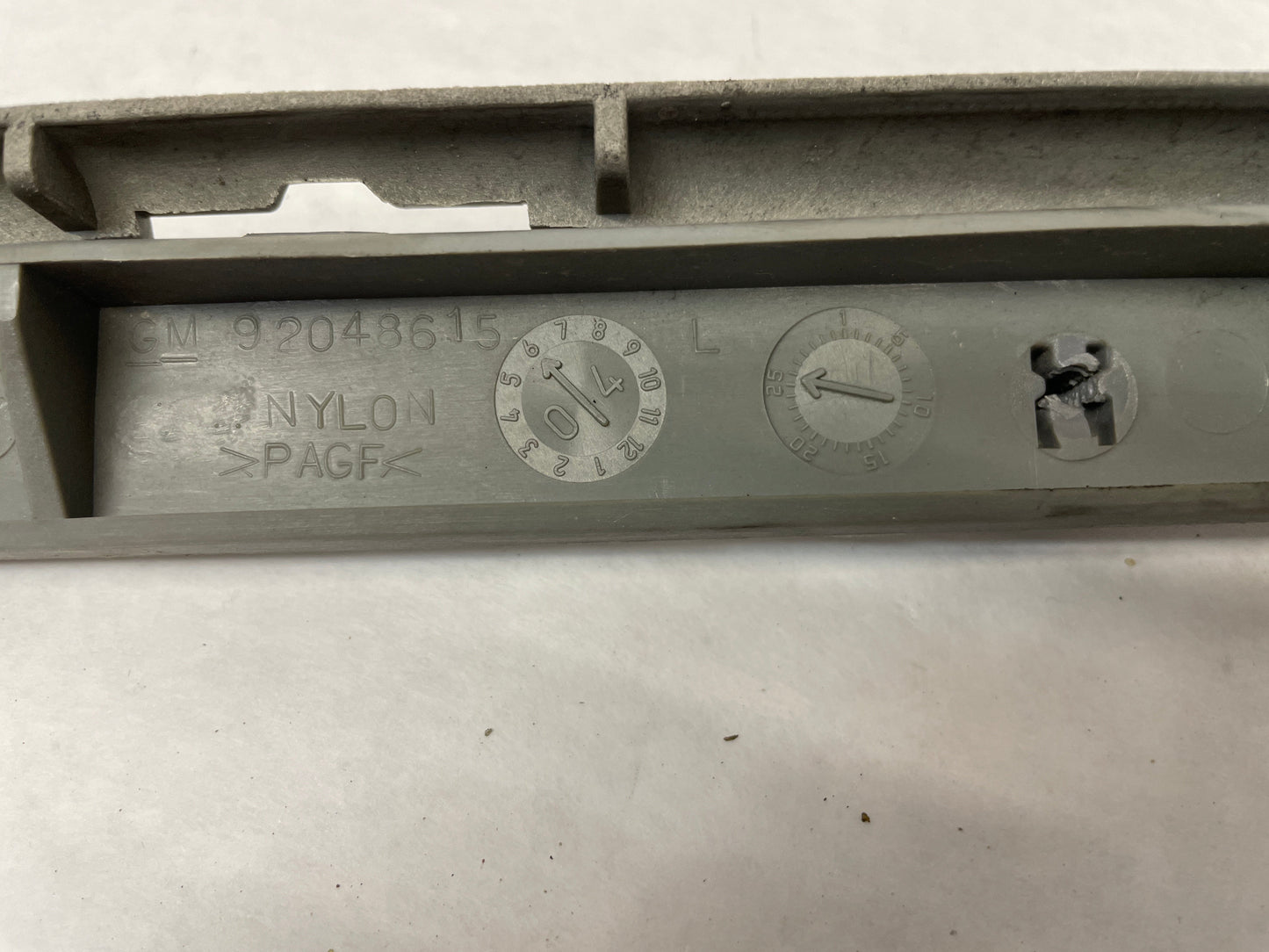 2004 Pontiac GTO LH Driver Front Bumper Fender Brackets Guide OEM - Day's Parts Yard