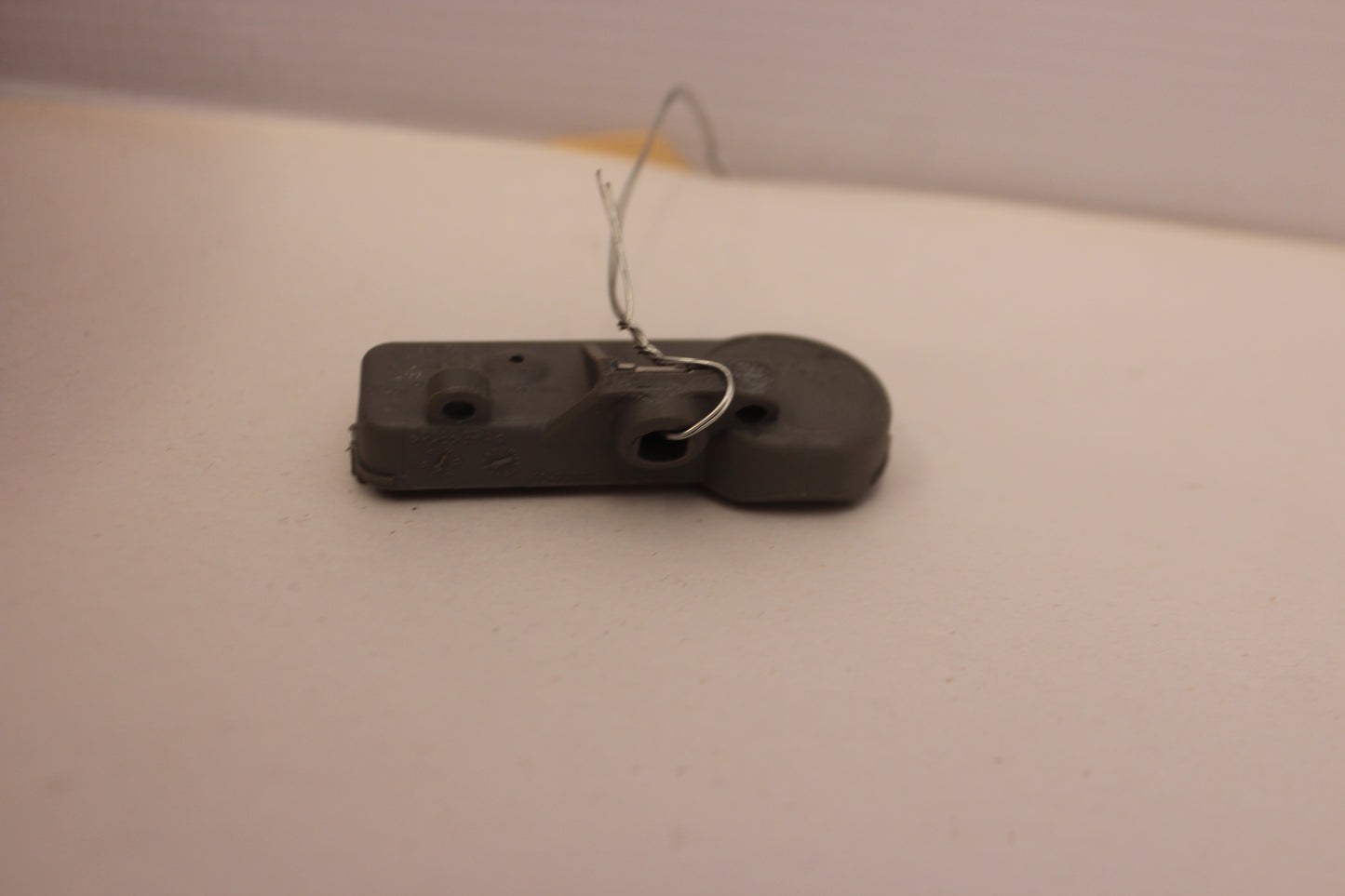 2014 Chevy SS Sedan Tire Pressure Monitoring Sensor TPMS OEM - Day's Parts Yard