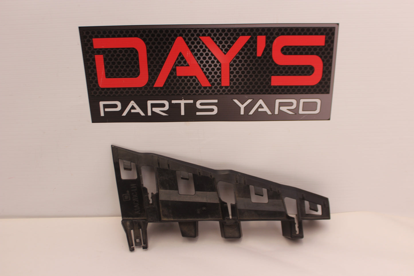 2013 Chevy Camaro ZL1 LH Driver Rear Bumper Bracket OEM - Day's Parts Yard