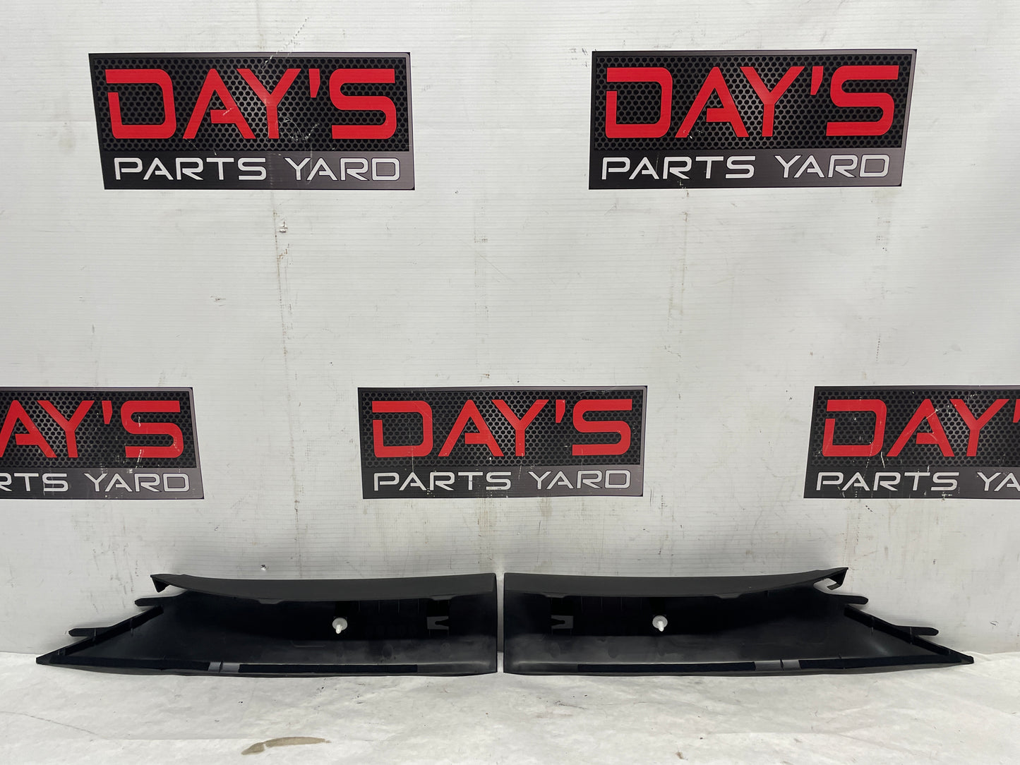 2013 Chevy Camaro ZL1 RH & LH Interior A Pillar Trim OEM - Day's Parts Yard