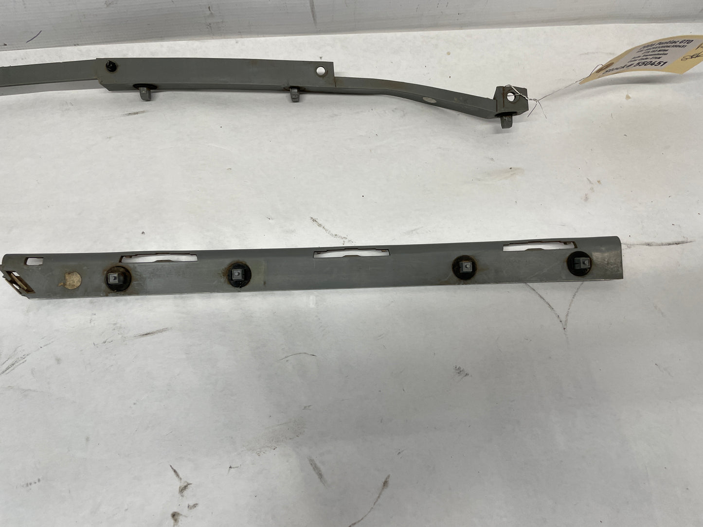 2006 Pontiac GTO Rear Bumper Brackets Guides Set OEM - Day's Parts Yard