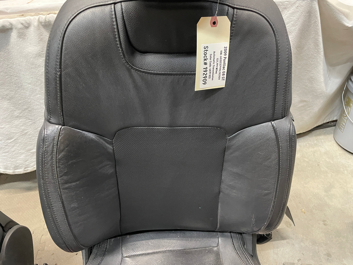 2009 Pontiac G8 GT Seats Fronts and Rears Black Leather OEM - Day's Parts Yard
