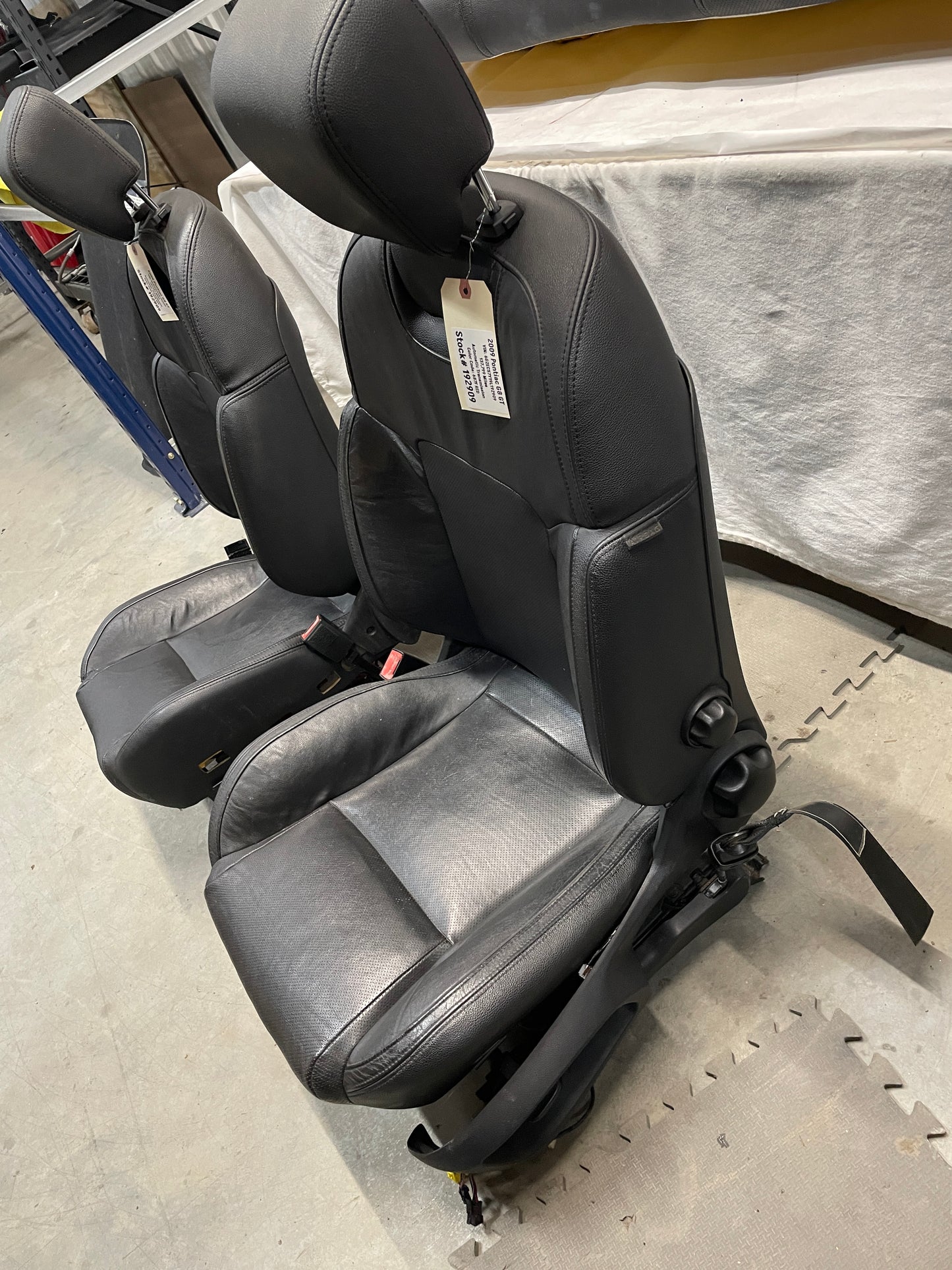 2009 Pontiac G8 GT Seats Fronts and Rears Black Leather OEM - Day's Parts Yard