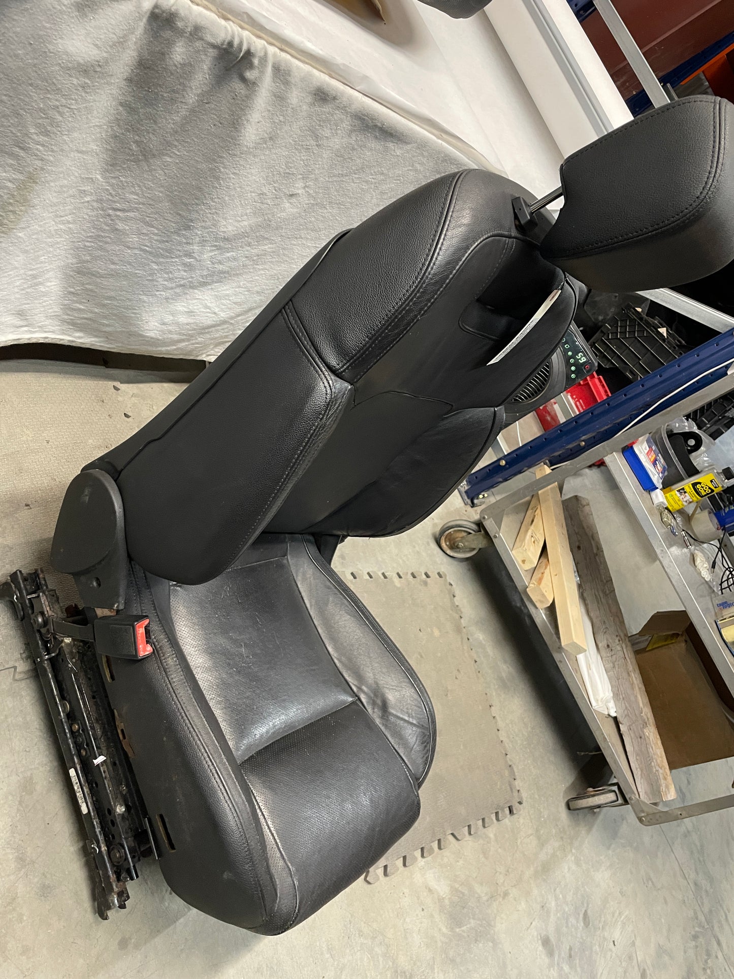 2009 Pontiac G8 GT Seats Fronts and Rears Black Leather OEM - Day's Parts Yard