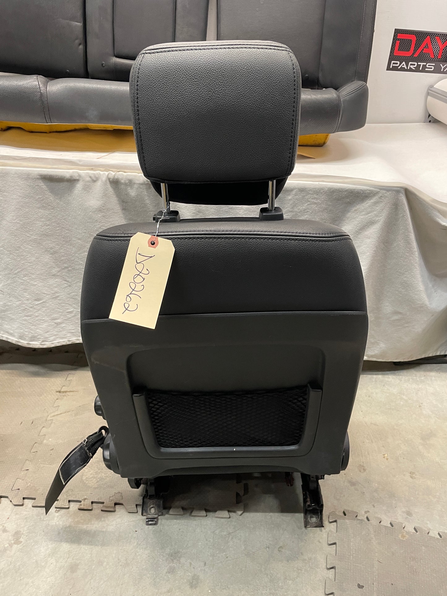 2009 Pontiac G8 GT Seats Fronts and Rears Black Leather OEM - Day's Parts Yard