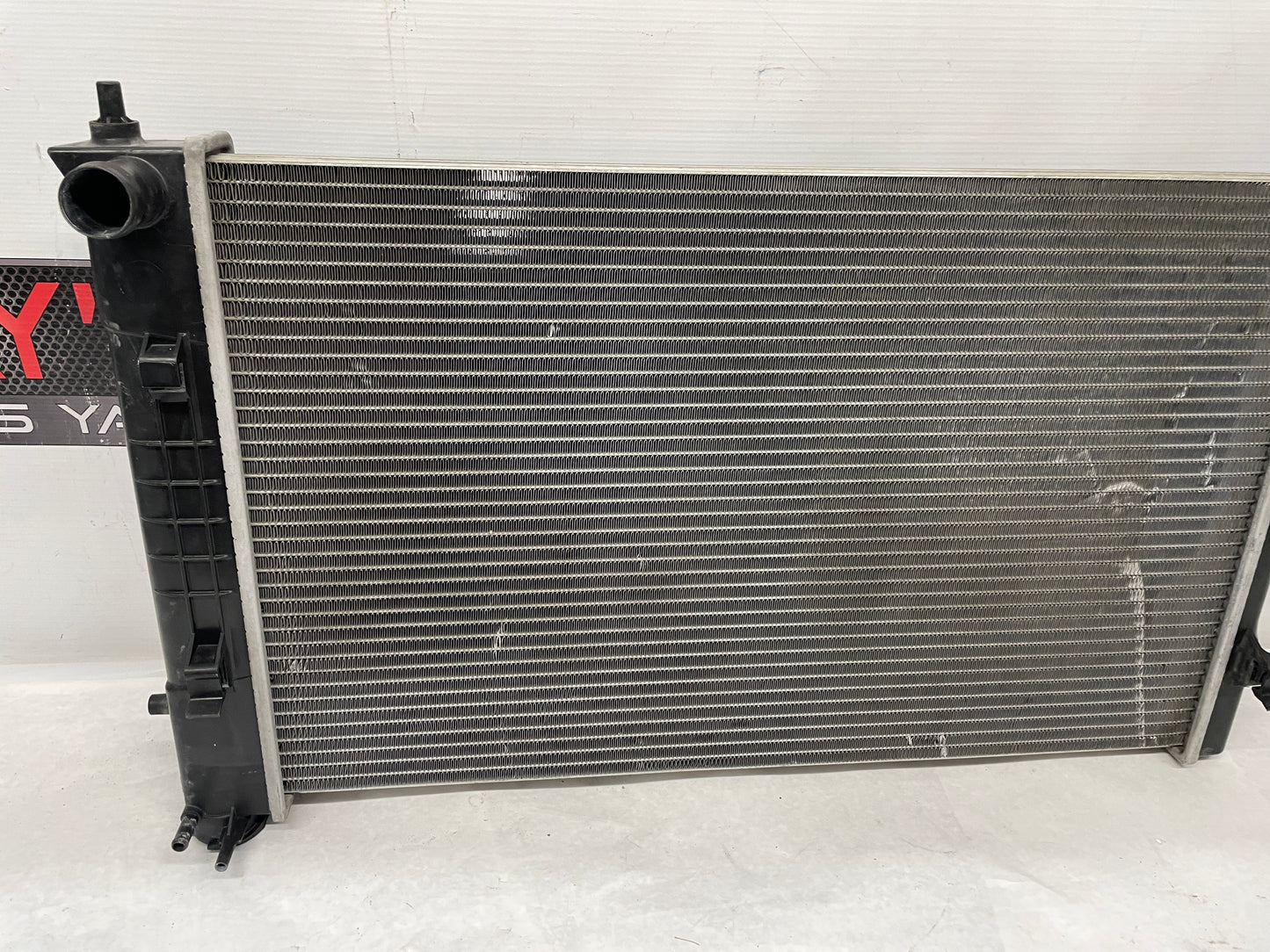 2005 Pontiac GTO Engine Motor Coolant Radiator OEM - Day's Parts Yard