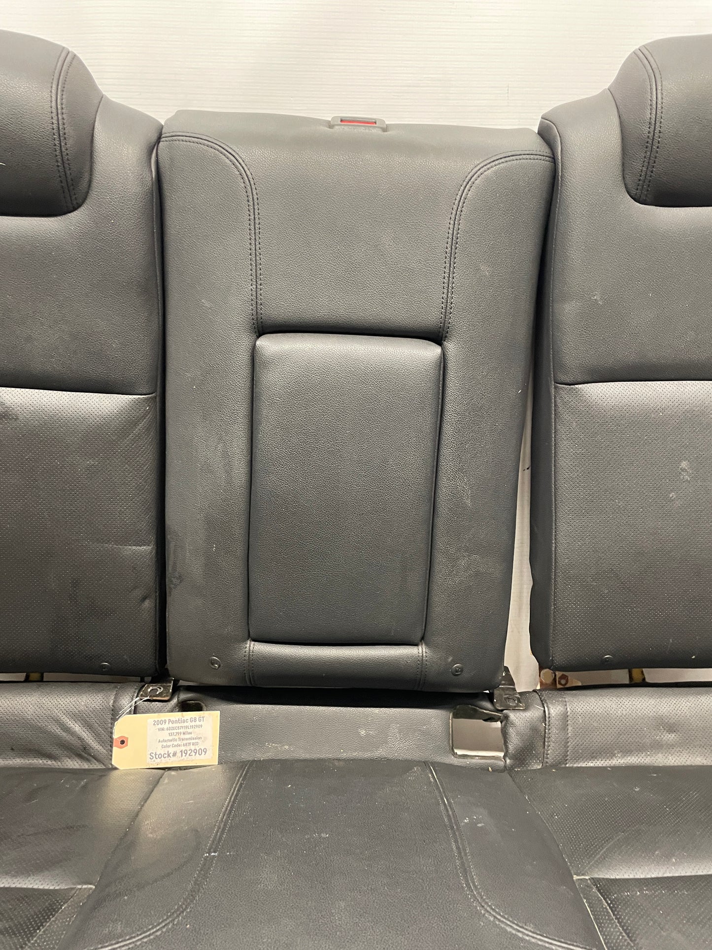 2009 Pontiac G8 GT Seats Fronts and Rears Black Leather OEM - Day's Parts Yard