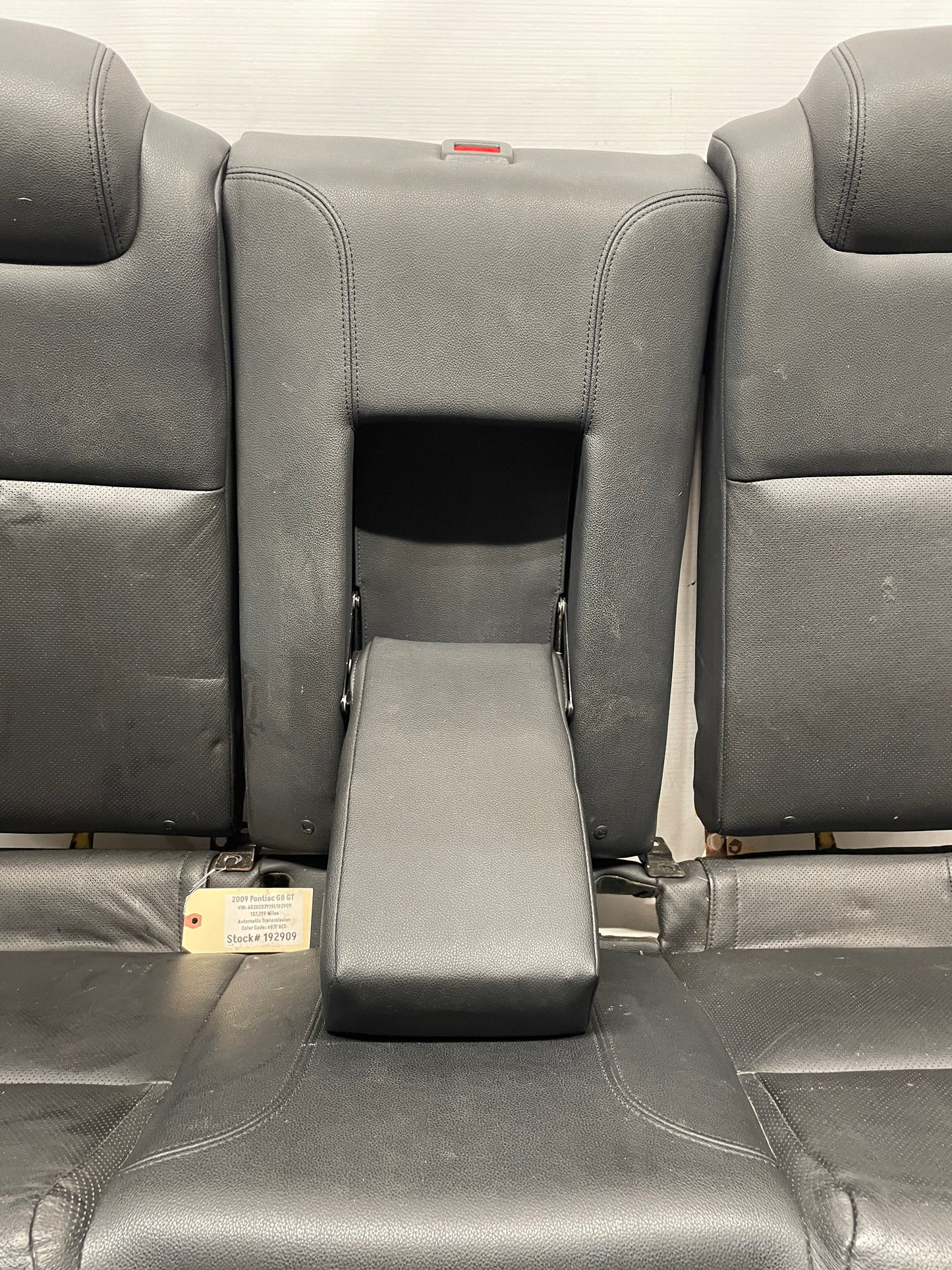 2009 Pontiac G8 GT Seats Fronts and Rears Black Leather OEM - Day's Parts Yard