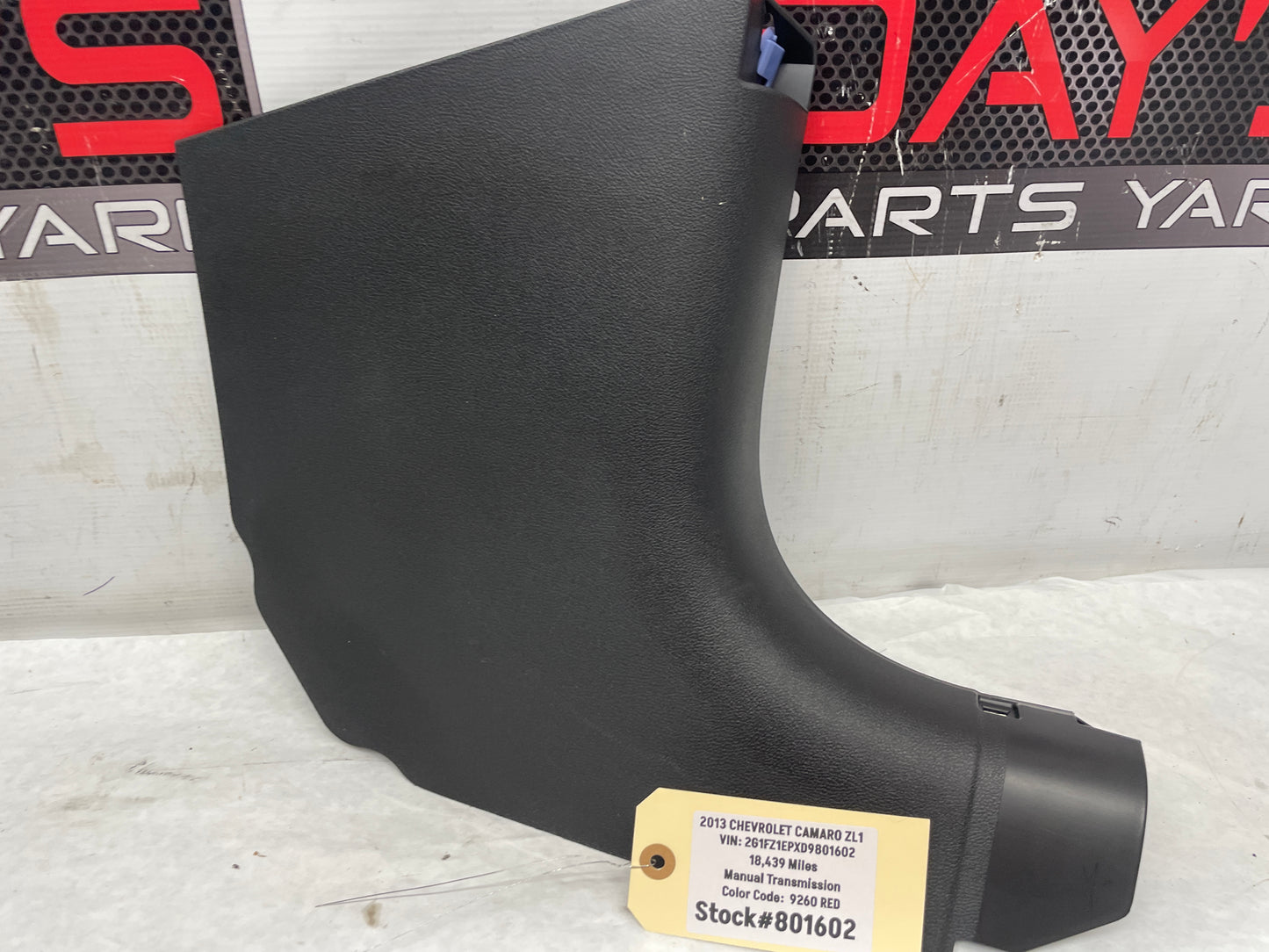 2013 Chevy Camaro ZL1 RH Passenger Kick Plate OEM - Day's Parts Yard