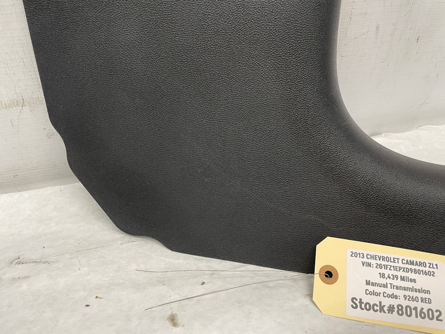 2013 Chevy Camaro ZL1 RH Passenger Kick Plate OEM - Day's Parts Yard