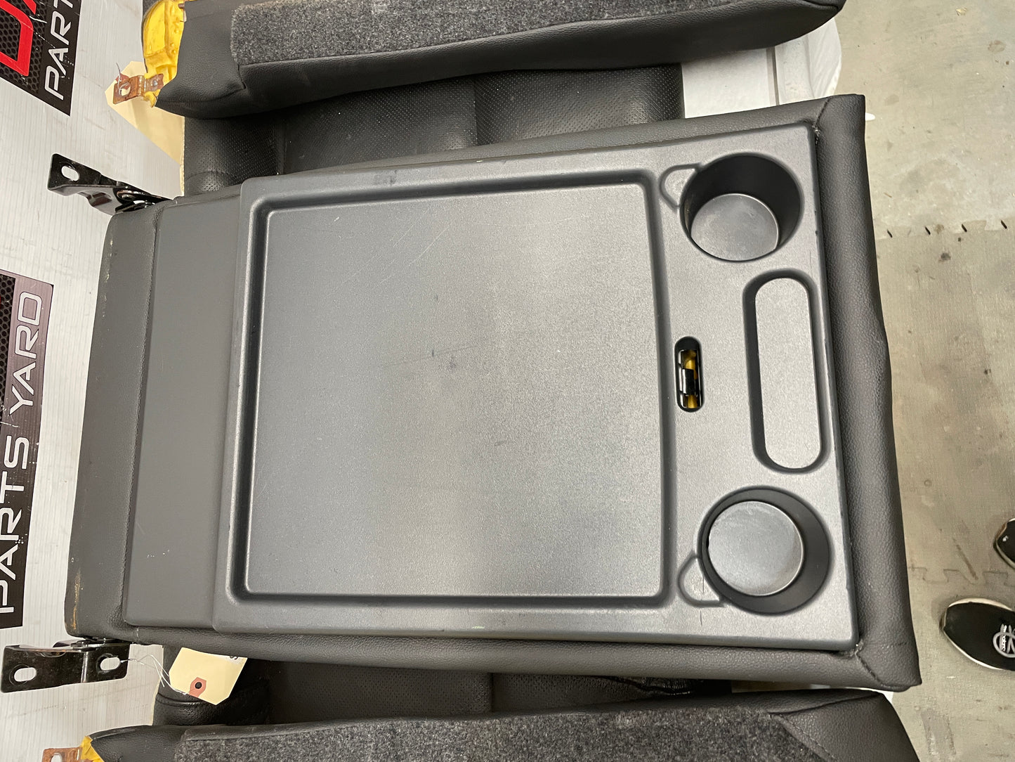 2009 Pontiac G8 GT Seats Fronts and Rears Black Leather OEM - Day's Parts Yard
