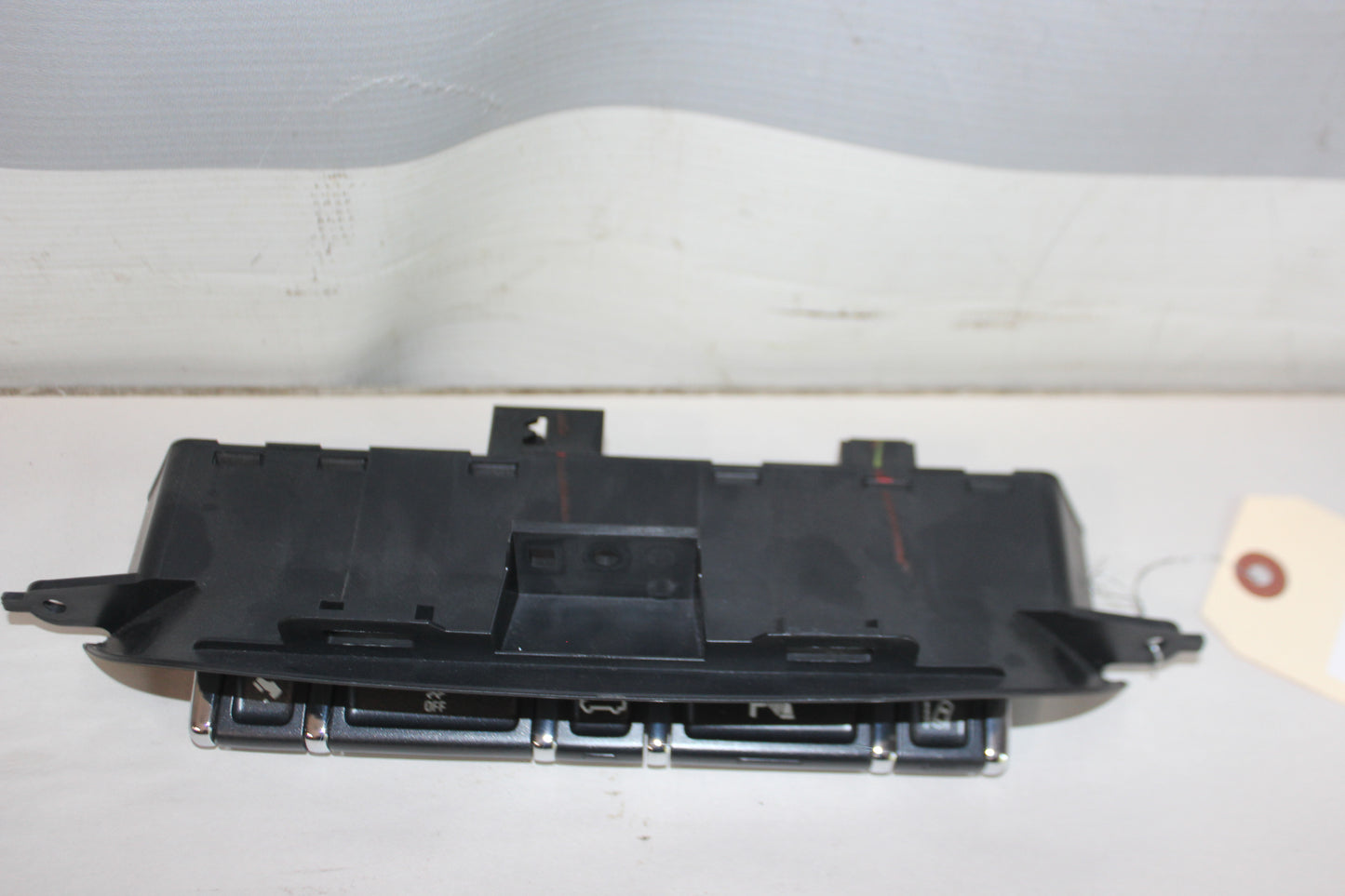 2014 GMC Sierra K1500 Denali Traction Control Cargo Light Pedal Exhaust Switch OEM - Day's Parts Yard