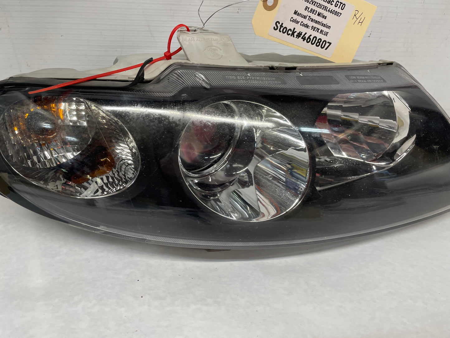 2005 Pontiac GTO RH Passenger Head Light Headlight Lamp OEM - Day's Parts Yard