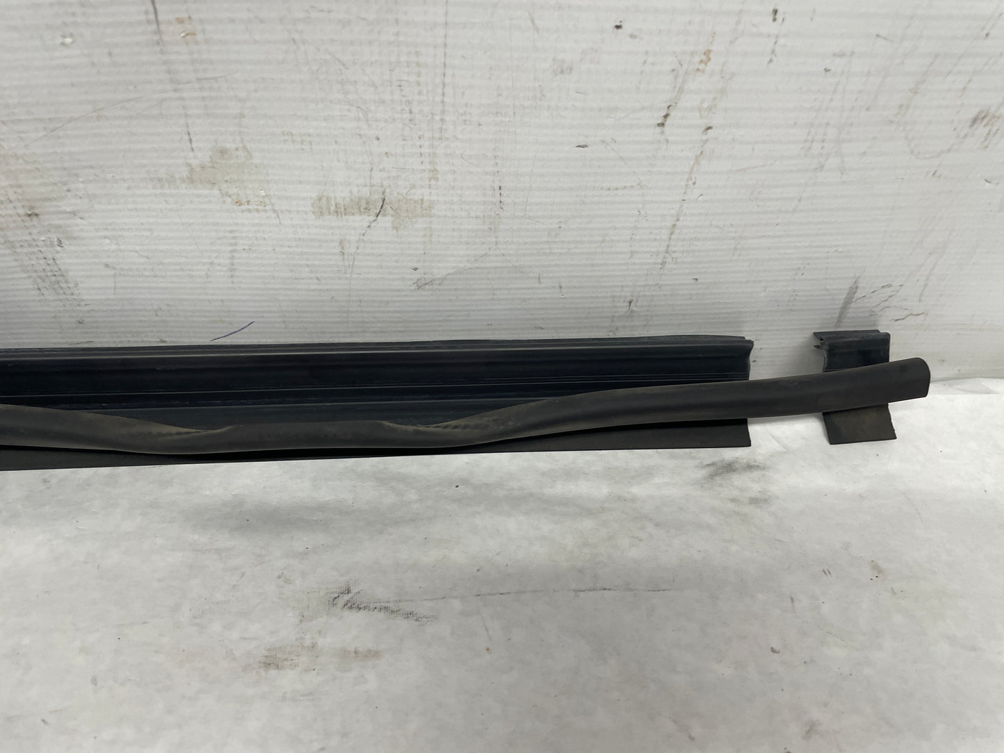 2013 Chevy Camaro ZL1 Radiator/ Condenser Seal OEM - Day's Parts Yard
