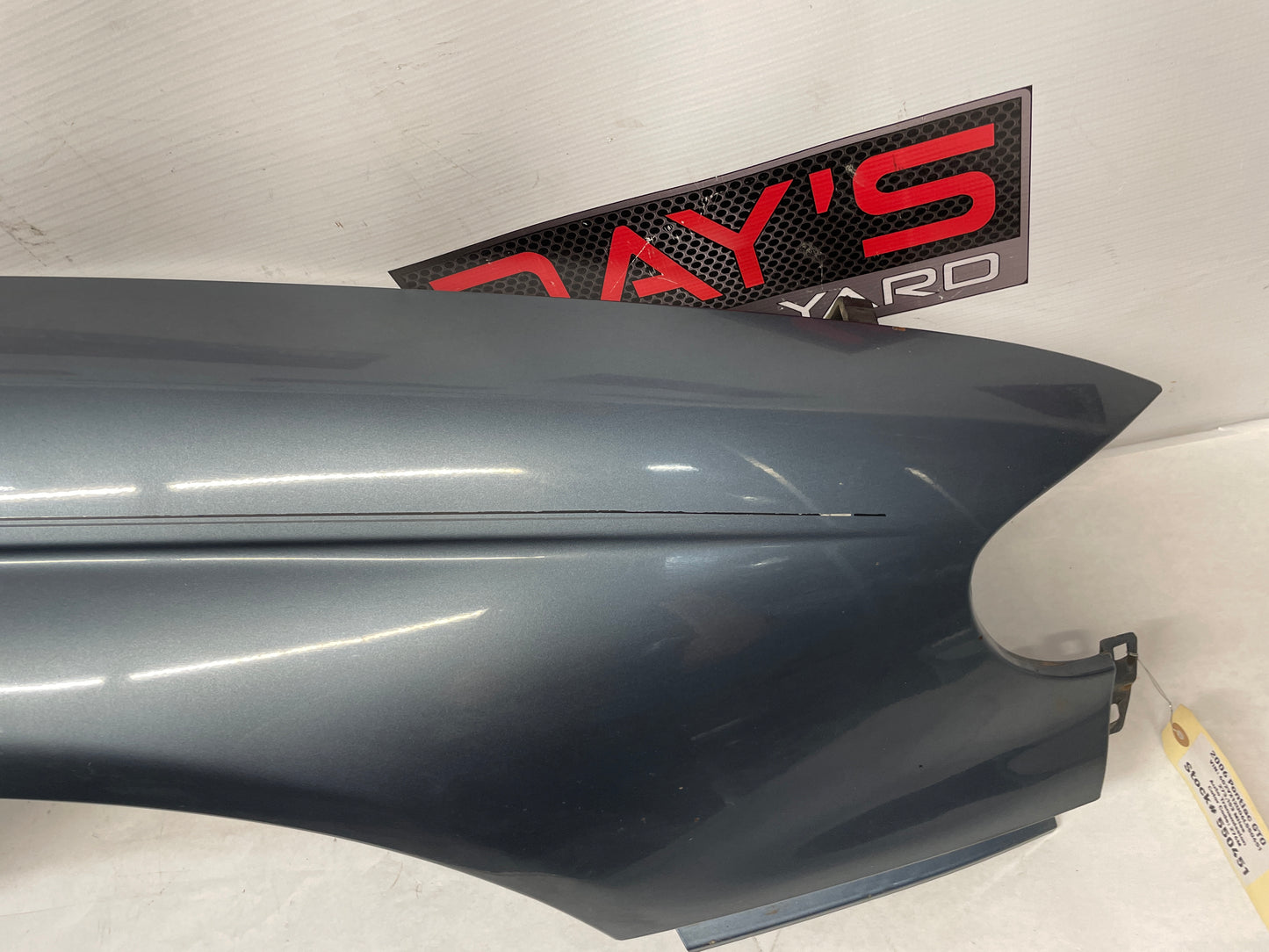 2006 Pontiac GTO RH Passenger Fender OEM - Day's Parts Yard