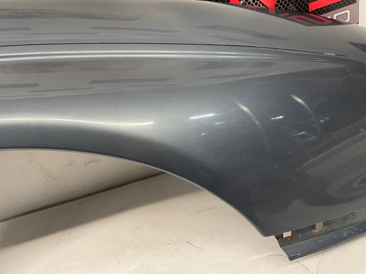 2006 Pontiac GTO RH Passenger Fender OEM - Day's Parts Yard