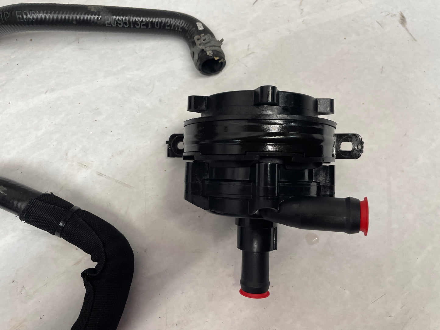 2013 Chevy Camaro ZL1 Supercharger Heat Exchanger Intercooler Pump Cooler Hoses Lines Assembly OEM - Day's Parts Yard
