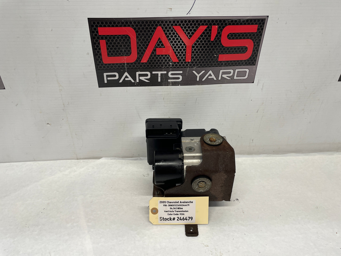 2005 Chevy Avalanche ABS Anti lock Brake Pump Assembly OEM - Day's Parts Yard