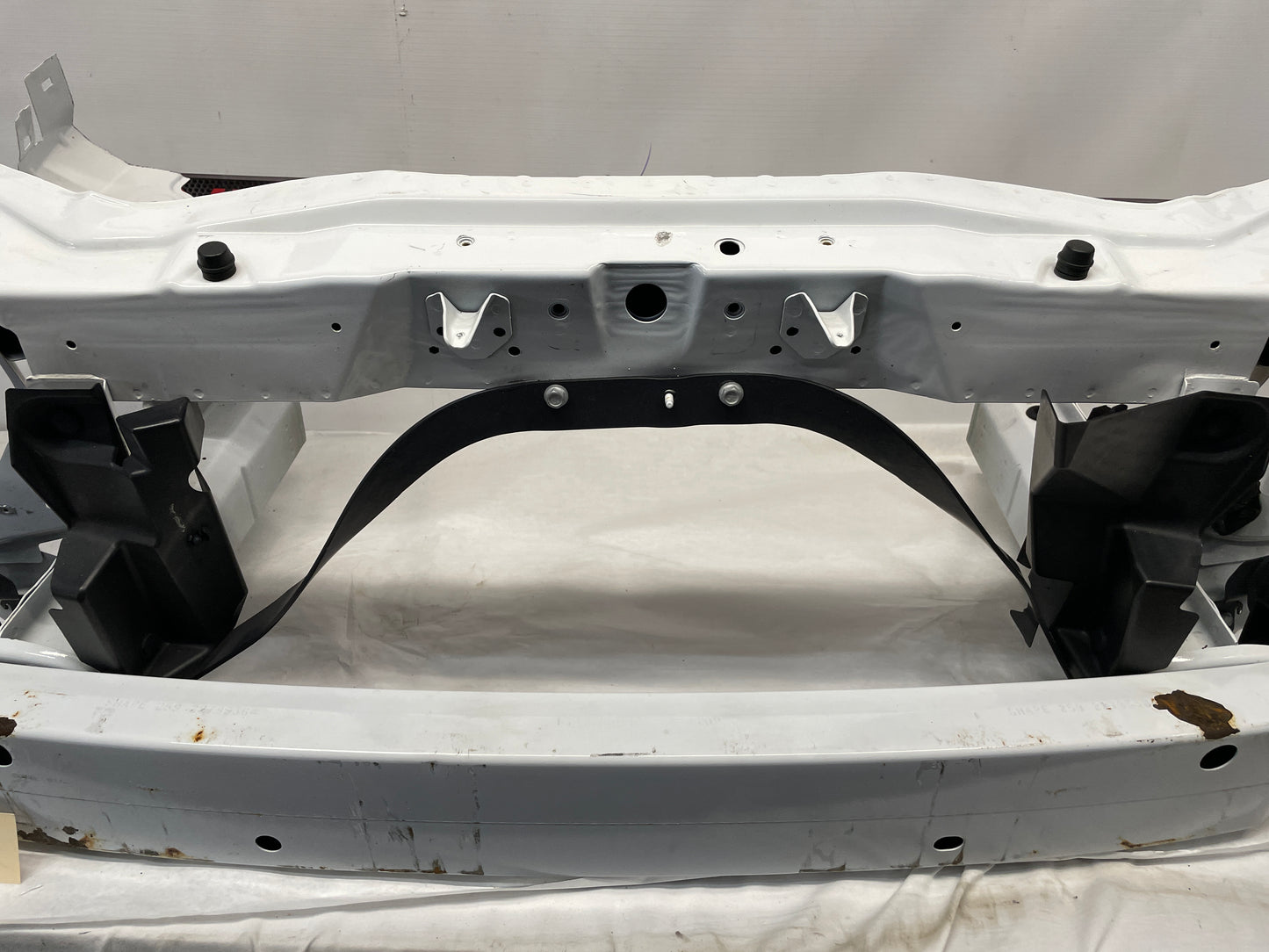 2014 Chevy Camaro ZL1 Convertible Front Radiator Impact Bar Core Support Bracket OEM