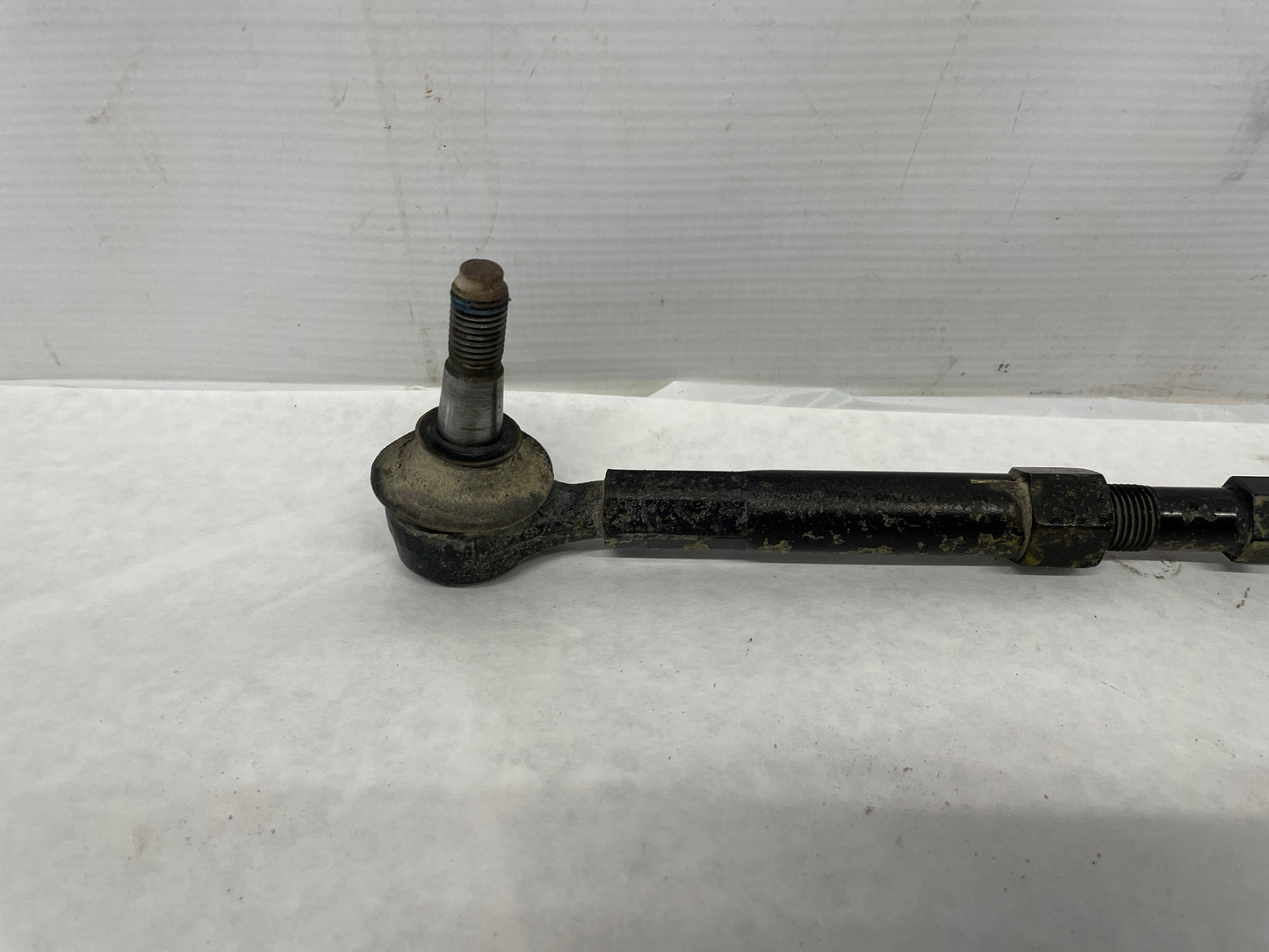 2005 Pontiac GTO RH Passenger Rear Suspension Adjustment Tie Rod Assembly OEM - Day's Parts Yard