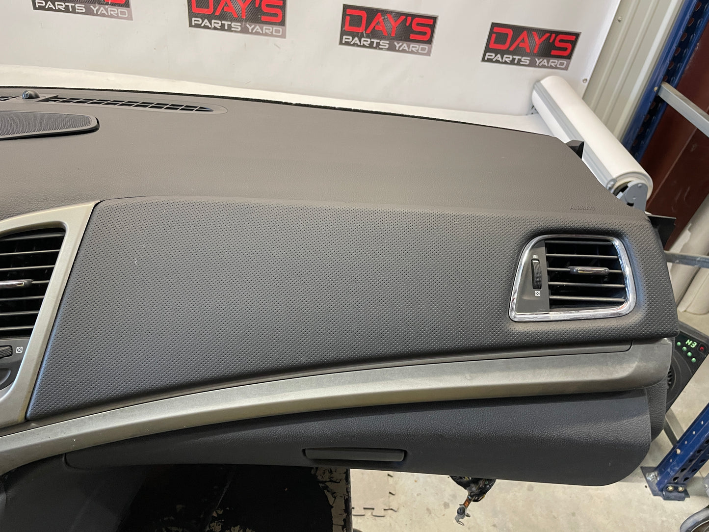 2014 Chevy Caprice PPV Complete Dash OEM - Day's Parts Yard