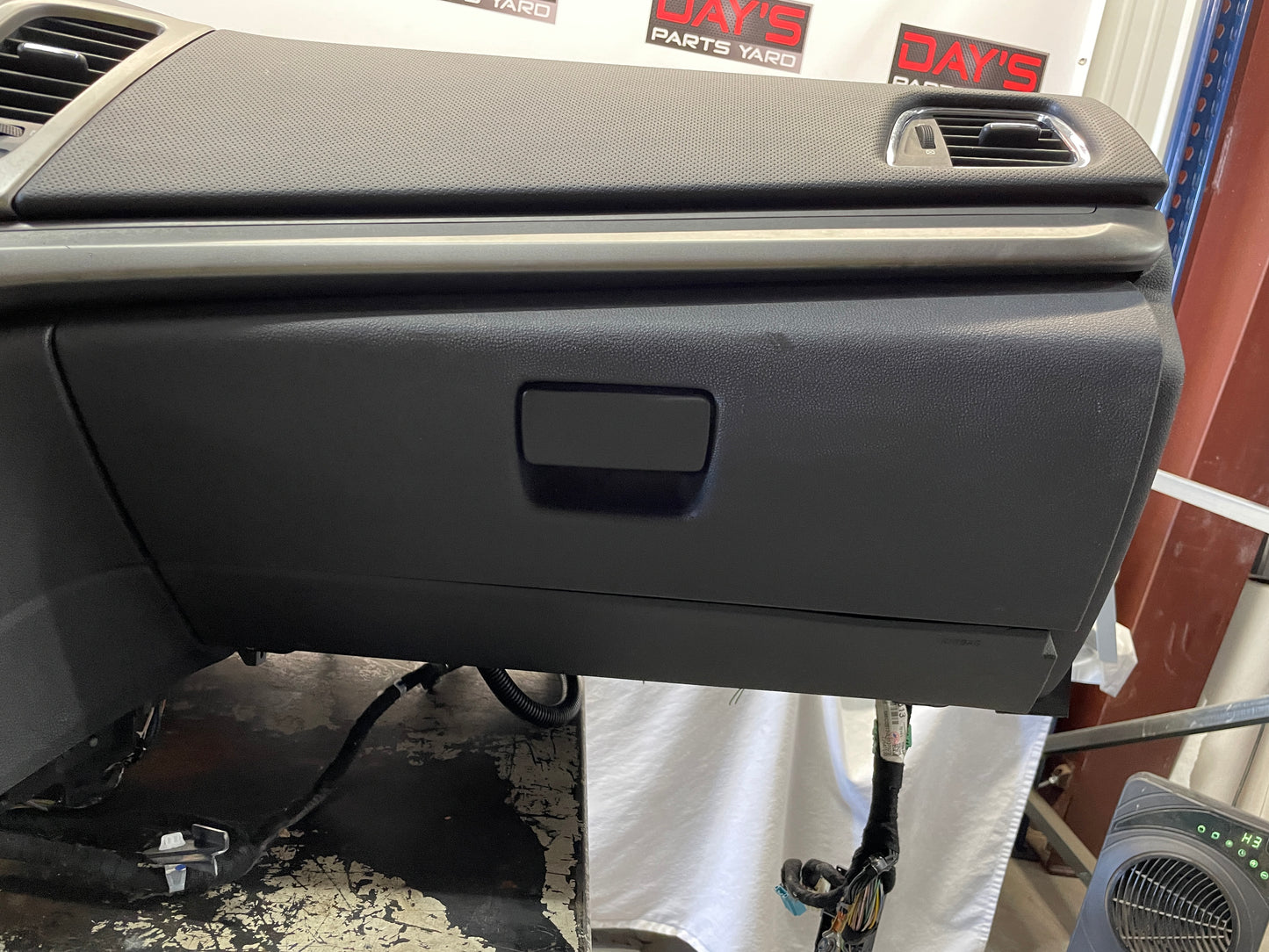 2014 Chevy Caprice PPV Complete Dash OEM - Day's Parts Yard