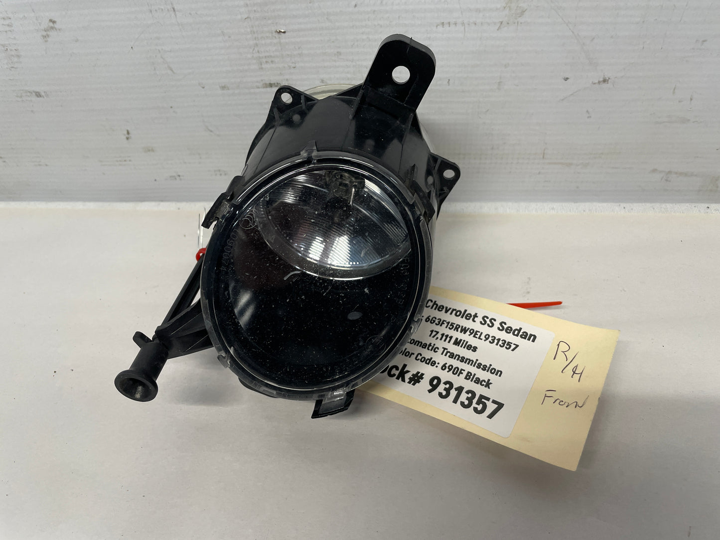 2014 Chevy SS Sedan RH Passenger Fog Light Lamp OEM - Day's Parts Yard