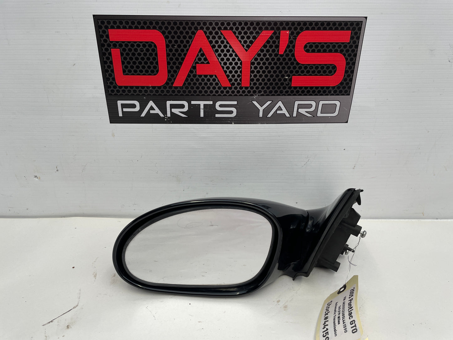 2005 Pontiac GTO LH Driver Exterior Side Mirror Black 92209466 OEM - Day's Parts Yard