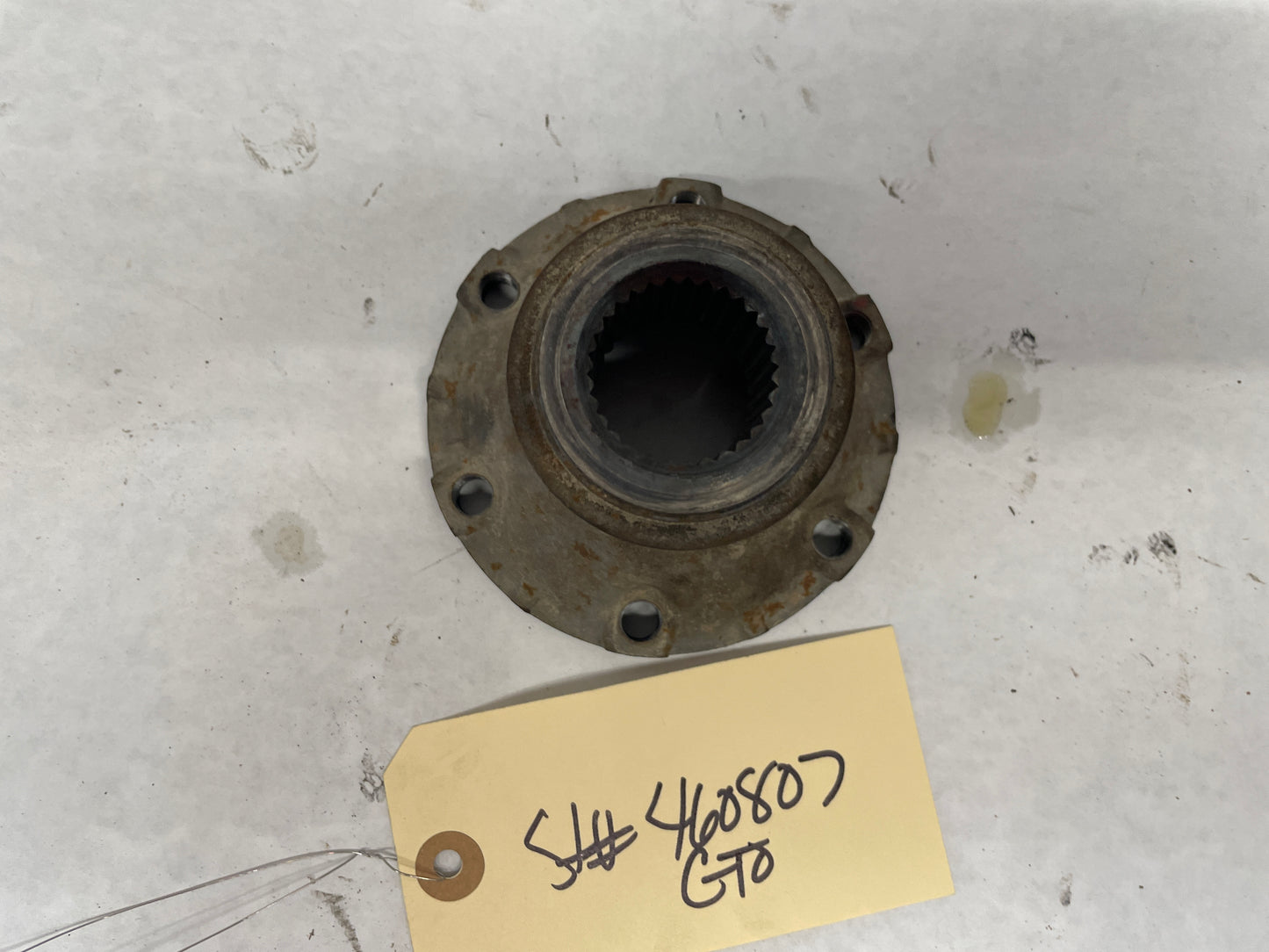 2005 Pontiac GTO LH Driver Spindle Hub CV Axle Flange OEM - Day's Parts Yard