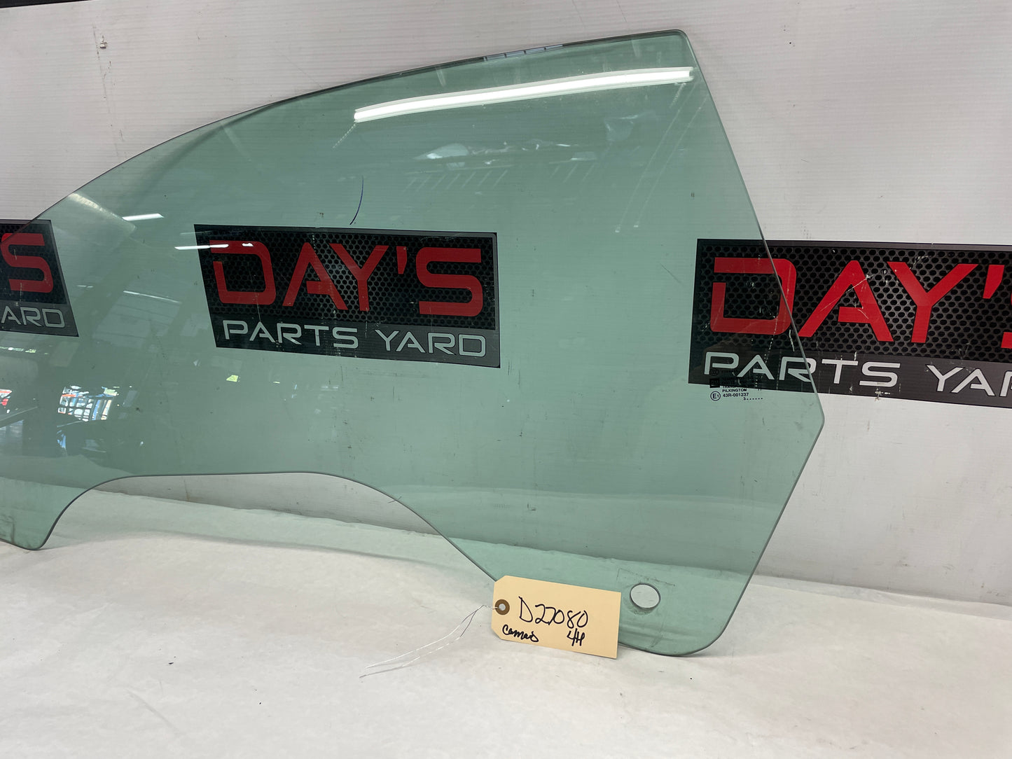 2014 Chevy Camaro ZL1 Convertible LH Driver Front Door Glass OEM