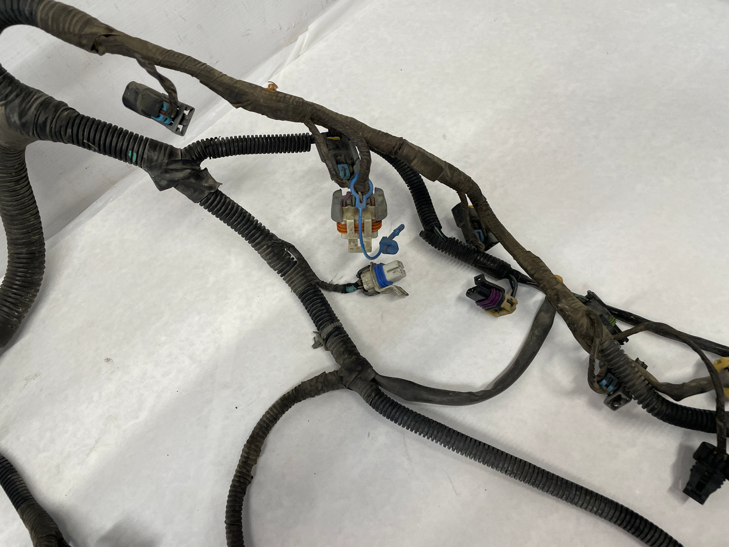 2005 Pontiac GTO Engine Motor Manual Transmission Wire Wiring Harness OEM - Day's Parts Yard