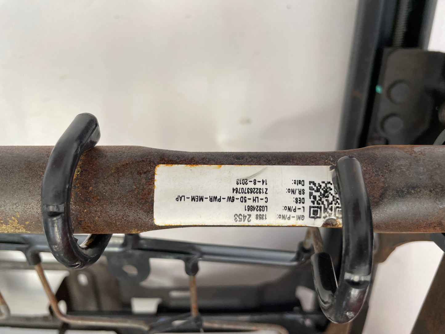 2014 Chevy SS Sedan Front LH Driver Lower Seat Frame Assembly OEM - Day's Parts Yard