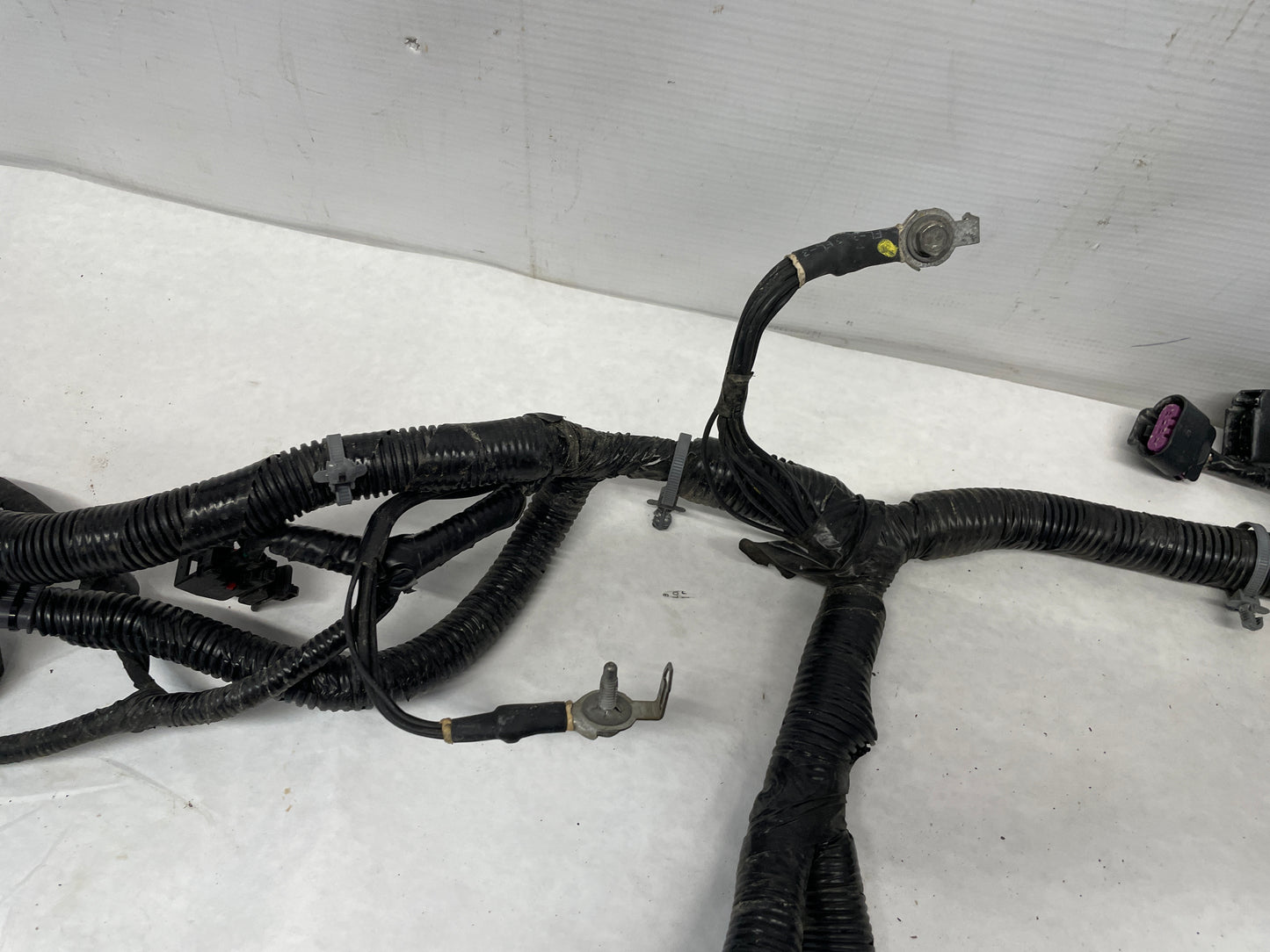 2014 Chevy Camaro ZL1 Engine Bay Head Lamp Light Firewall Wire Wiring Harness OEM