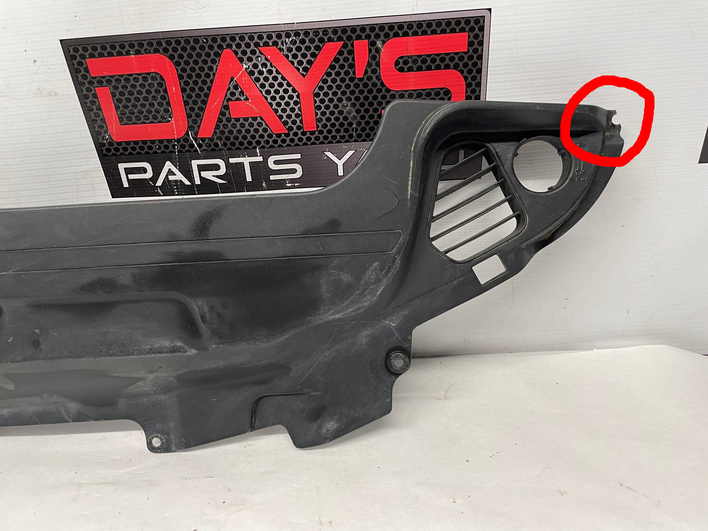 2006 Pontiac GTO Upper Radiator Core Support Cover Air Baffle Cover OEM - Day's Parts Yard