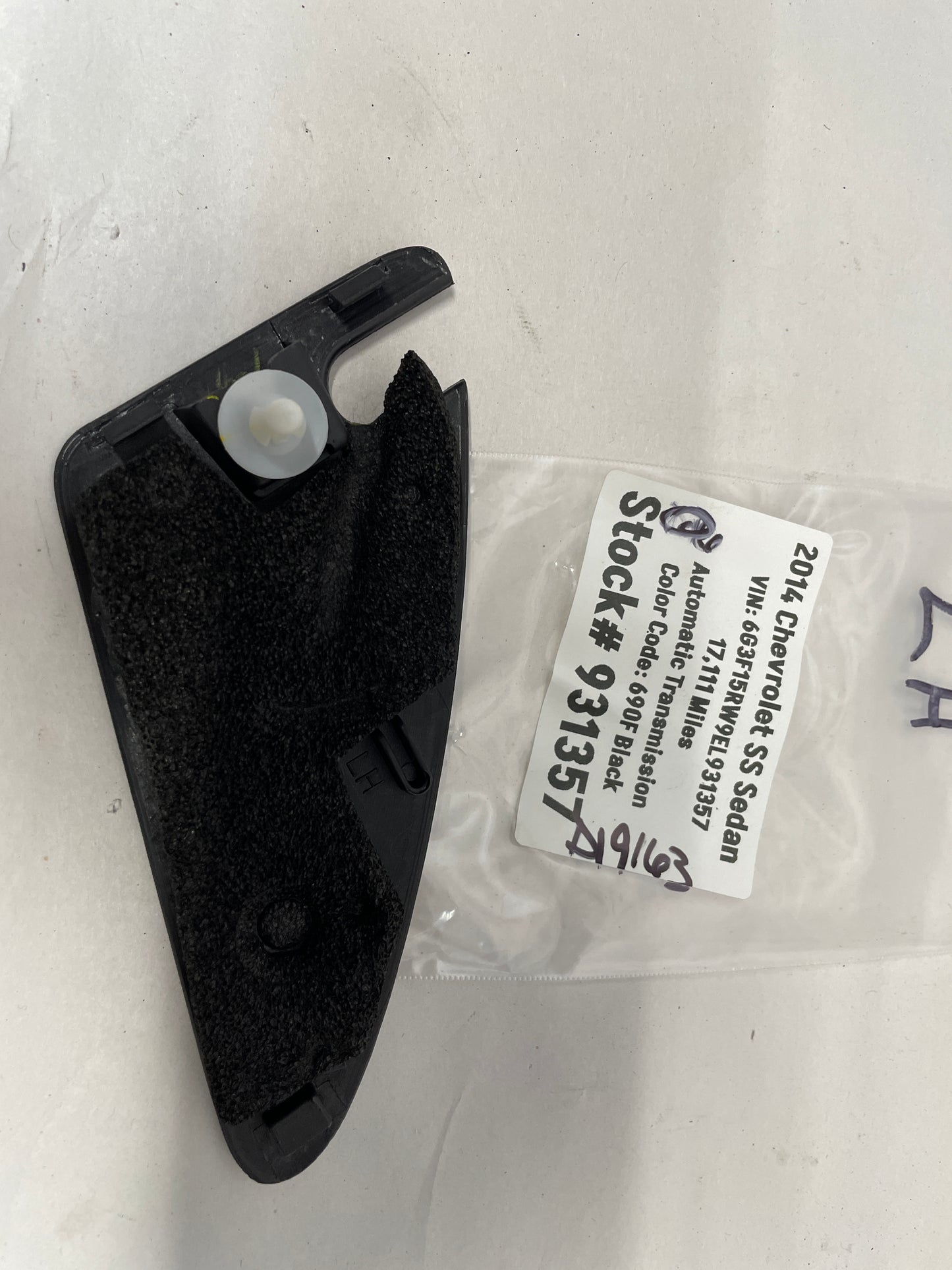 2014 Chevy SS Sedan LH Driver Interior Mirror Cover Trim OEM - Day's Parts Yard