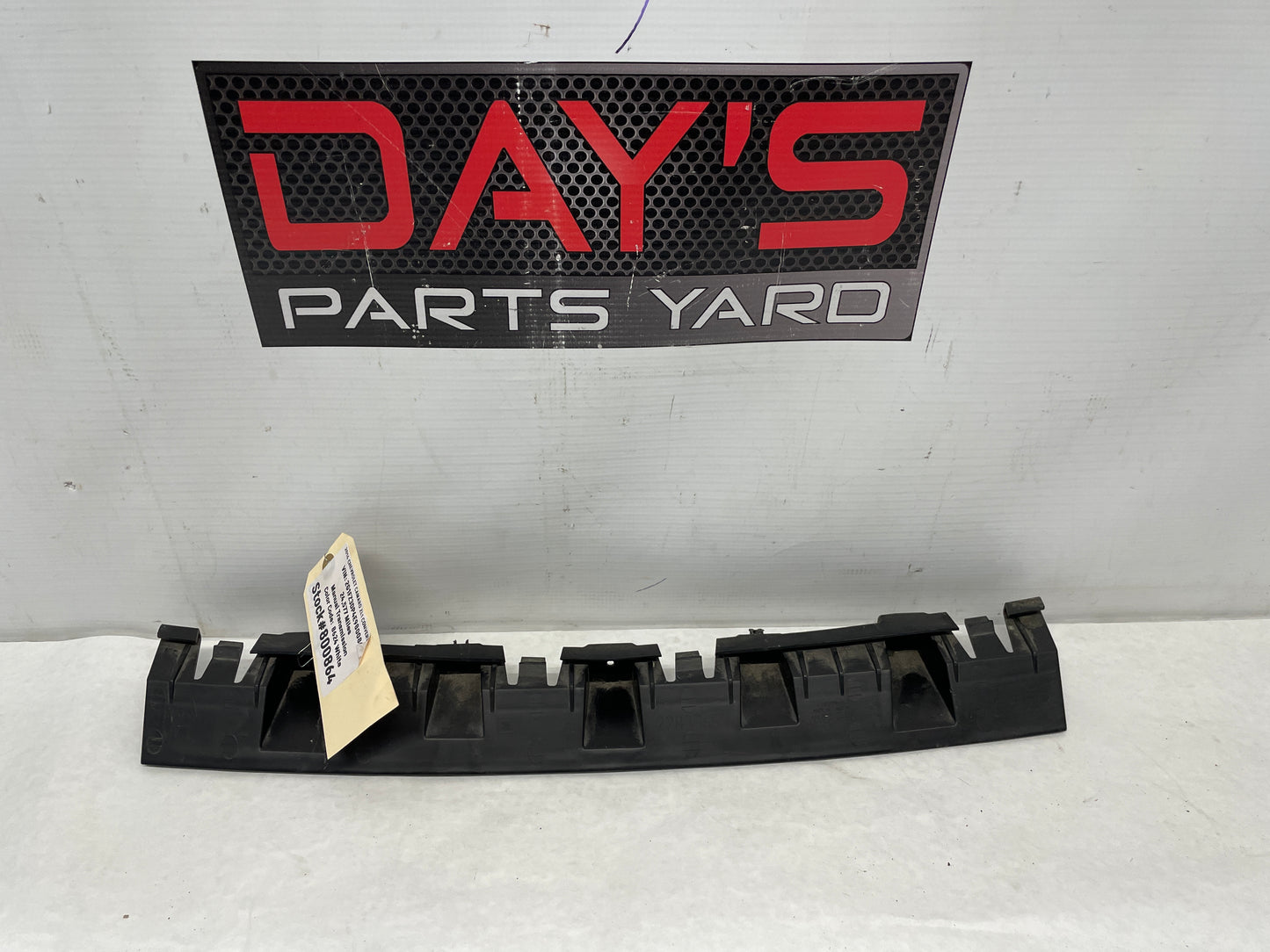 2014 Chevy Camaro ZL1 Convertible Rear Bumper Fascia Upper Support Bracket OEM