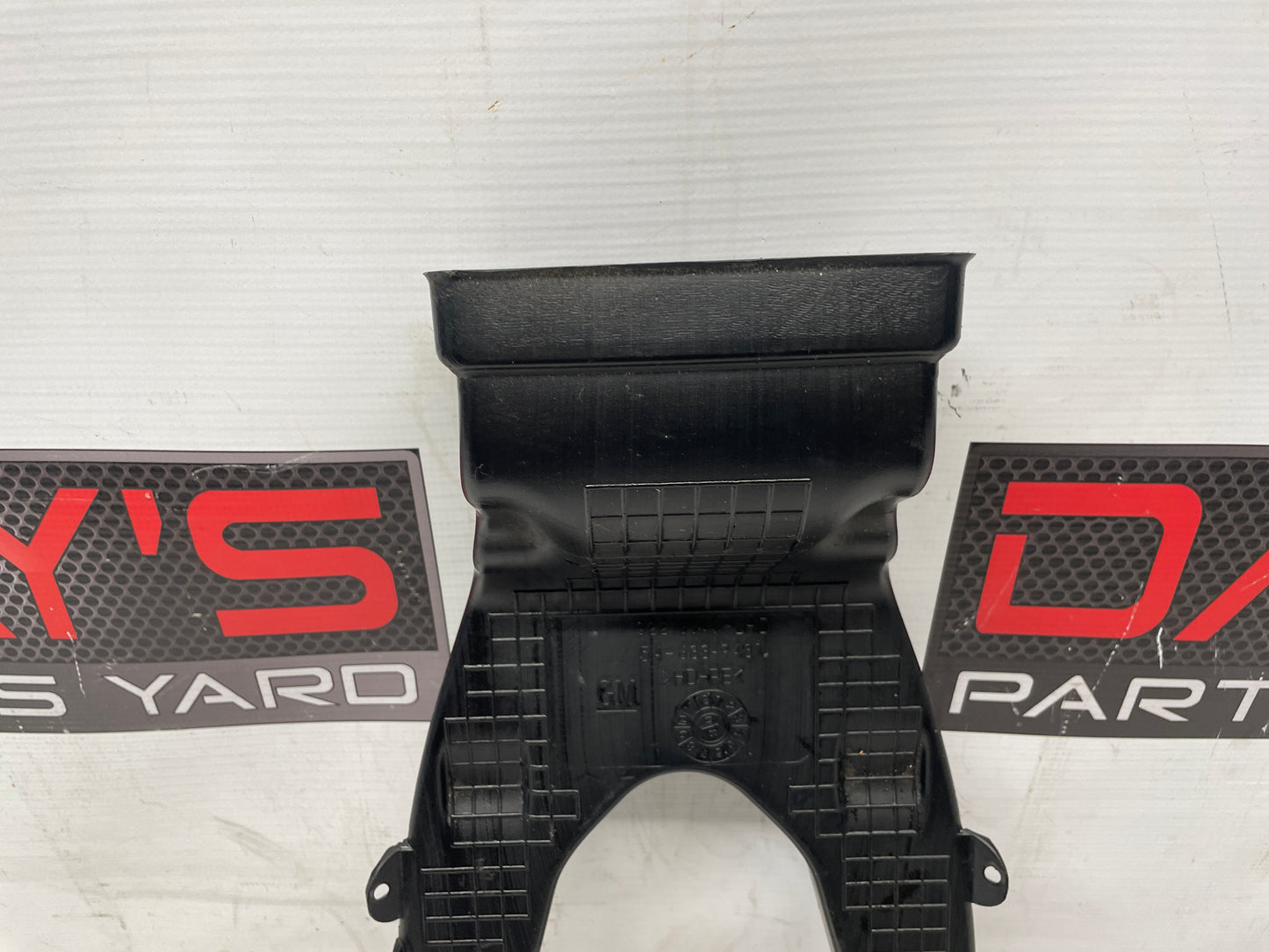 2009 Pontiac G8 A/C Heater HVAC Rear Console Air Vent Duct OEM - Day's Parts Yard