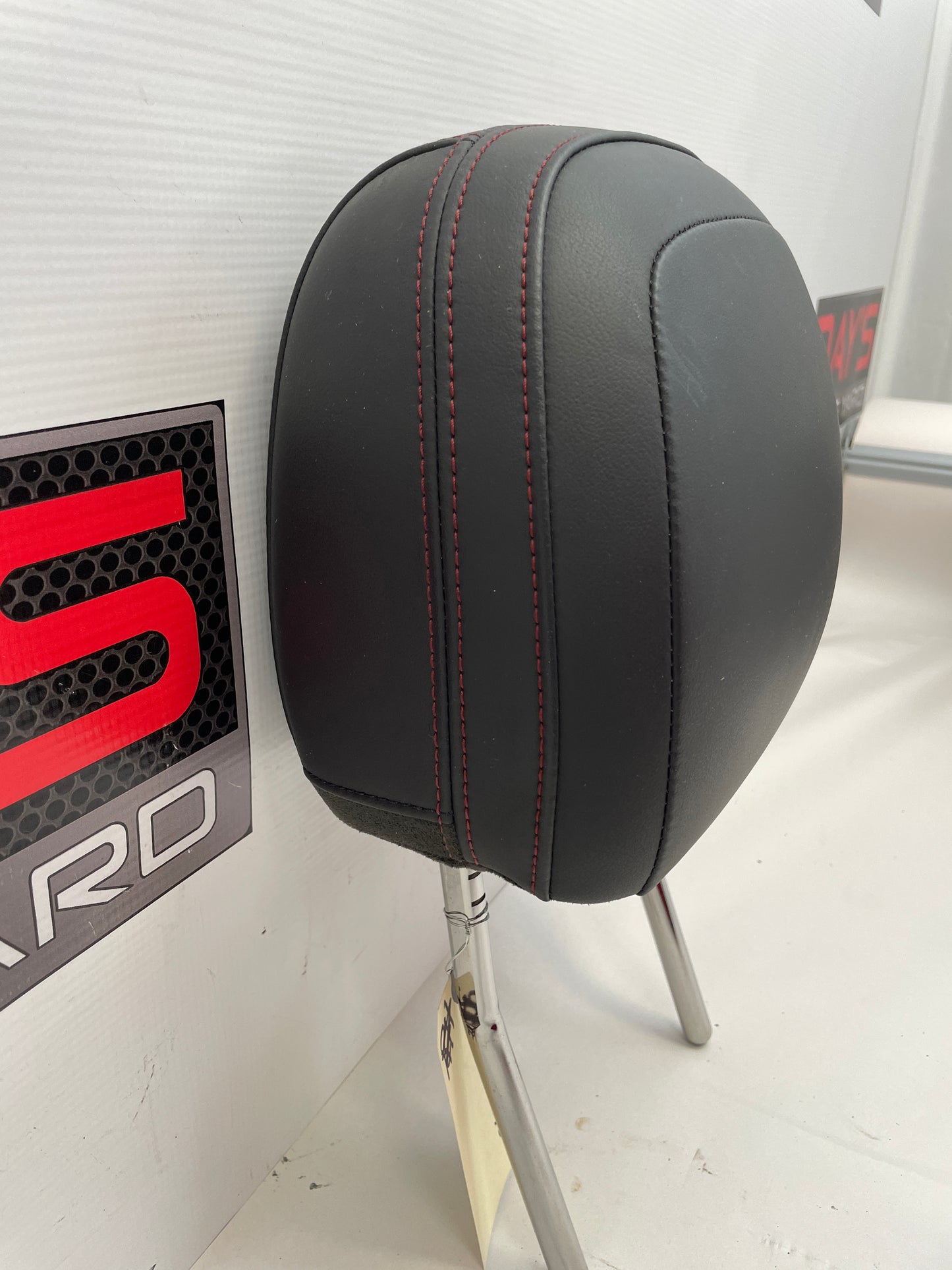 2015 Chevy SS Sedan Front LH Driver Headrest Head Rest OEM - Day's Parts Yard