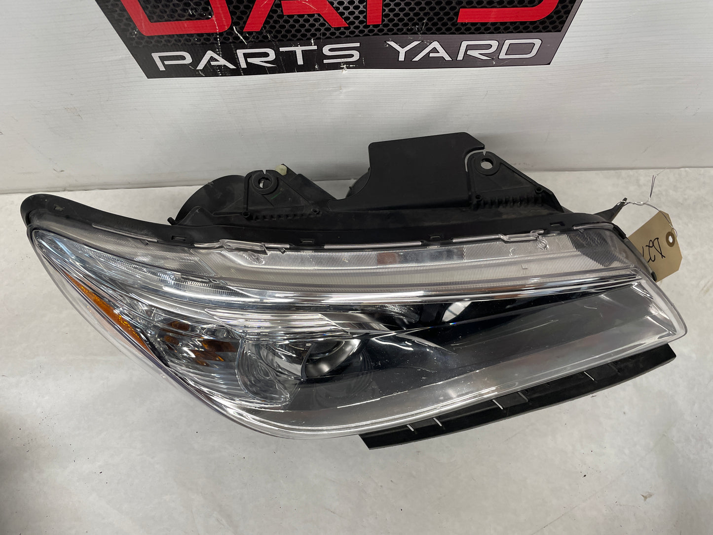 2017 Chevy SS Sedan RH Passenger Head Light Lamp Headlight OEM
