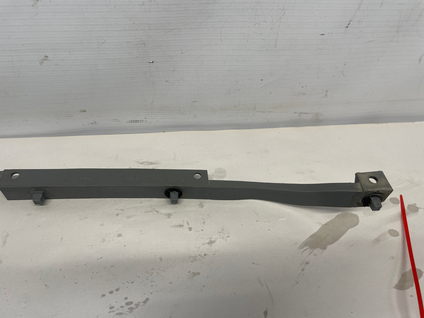 2004 Pontiac GTO Rear Bumper Bracket Guide Set OEM - Day's Parts Yard