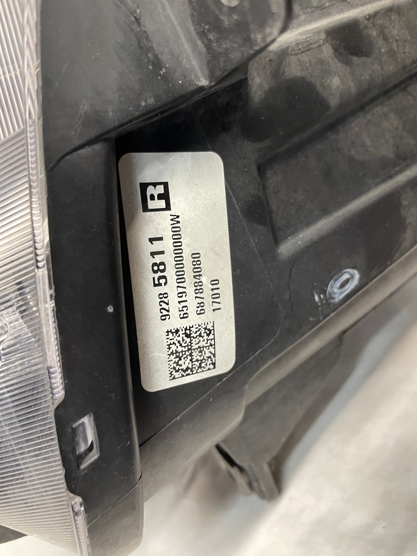 2017 Chevy SS Sedan RH Passenger Head Light Lamp Headlight OEM