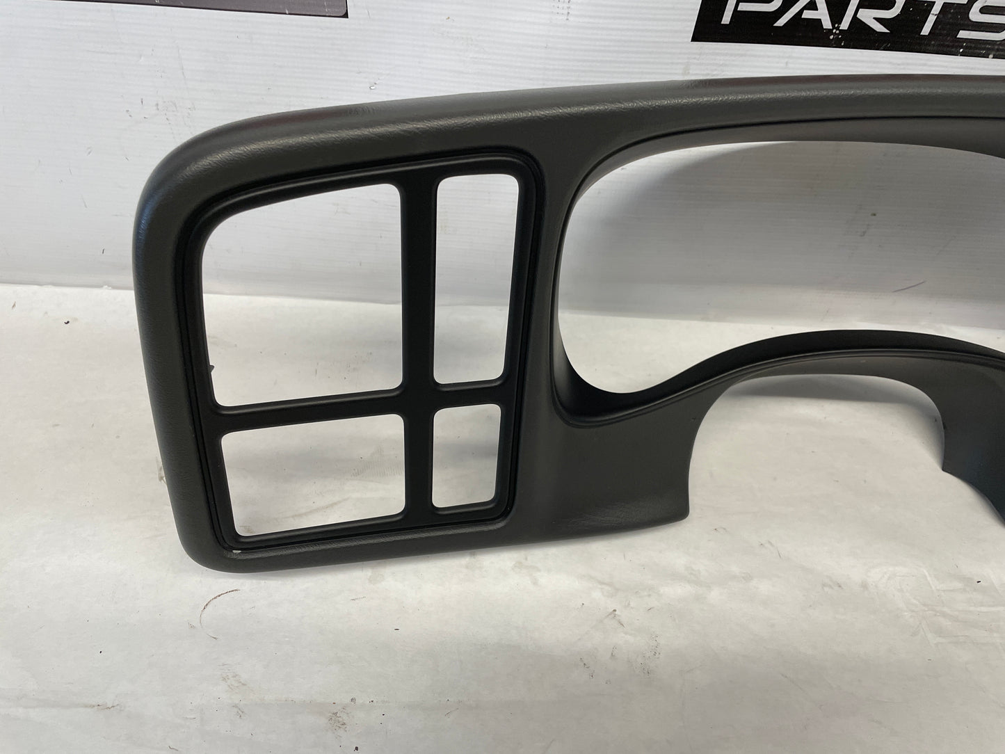 2003 Chevy Suburban Radio Dash Board Bezel Panel Trim OEM - Day's Parts Yard