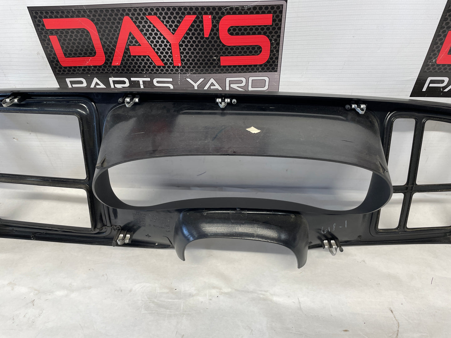 2003 Chevy Suburban Radio Dash Board Bezel Panel Trim OEM - Day's Parts Yard