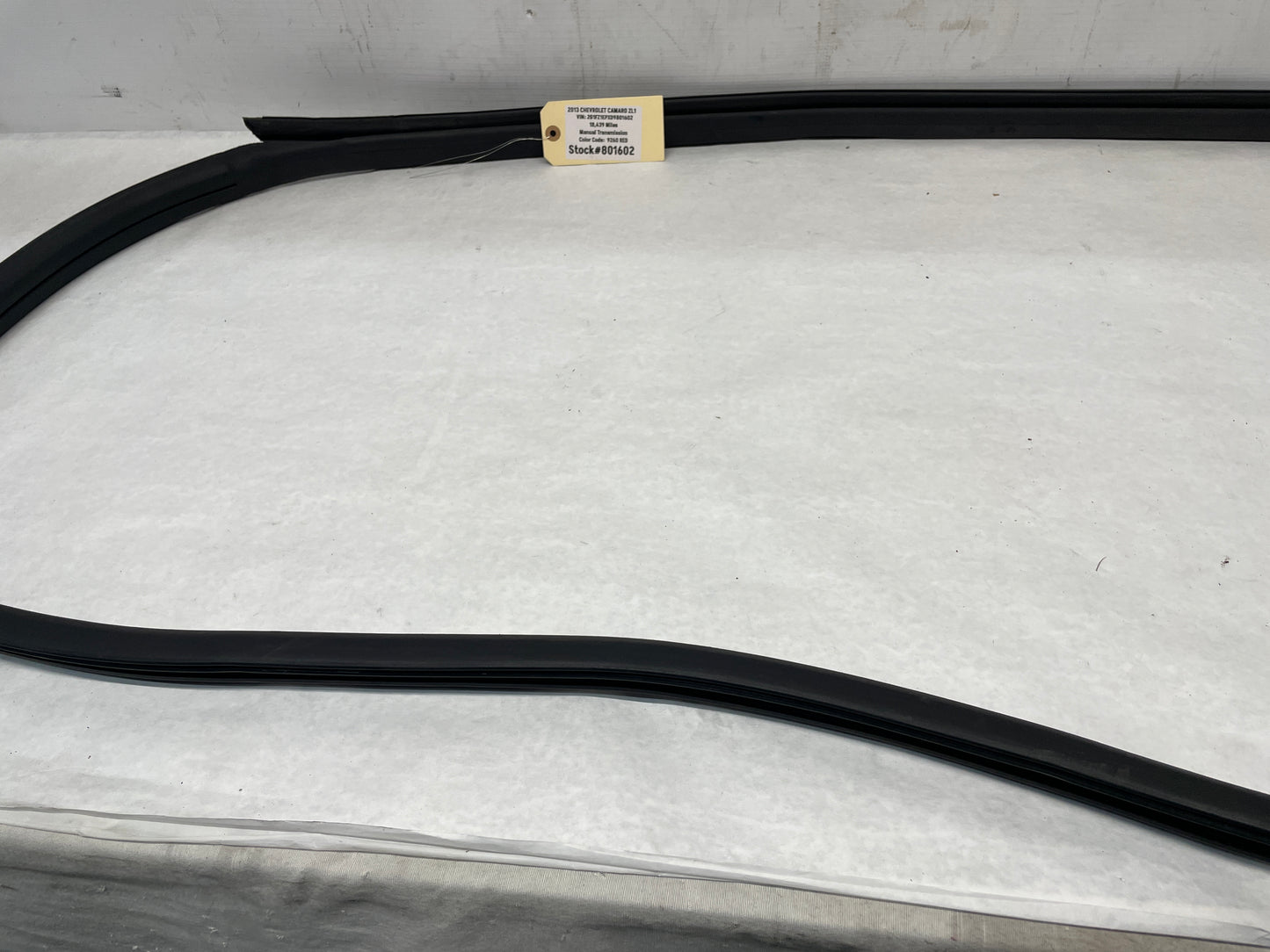 2013 Chevy Camaro ZL1 RH Passenger Door Weather Strip Seal OEM - Day's Parts Yard