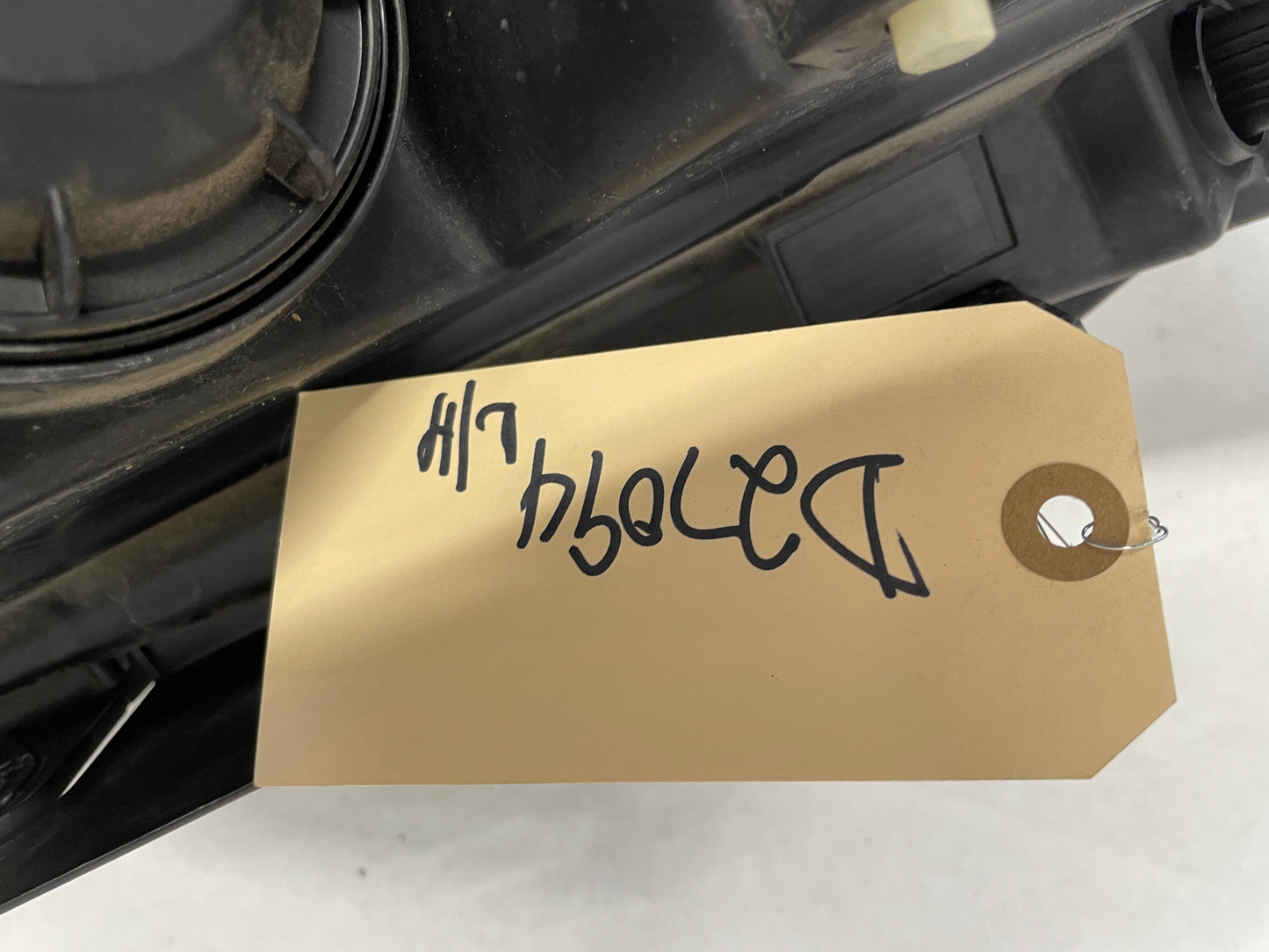 2016 Chevy SS Sedan LH Driver Head Light Lamp Headlight OEM - Day's Parts Yard