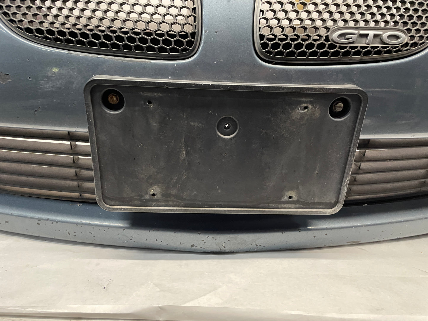 2006 Pontiac GTO Complete Rear Bumper Cover w/ Insert Valance Panel OEM - Day's Parts Yard