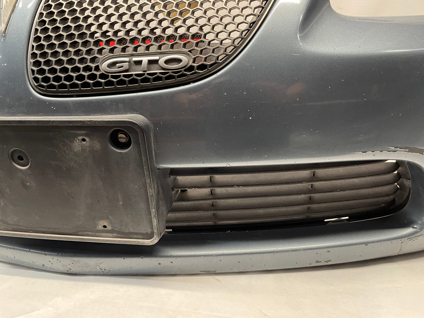 2006 Pontiac GTO Complete Rear Bumper Cover w/ Insert Valance Panel OEM - Day's Parts Yard